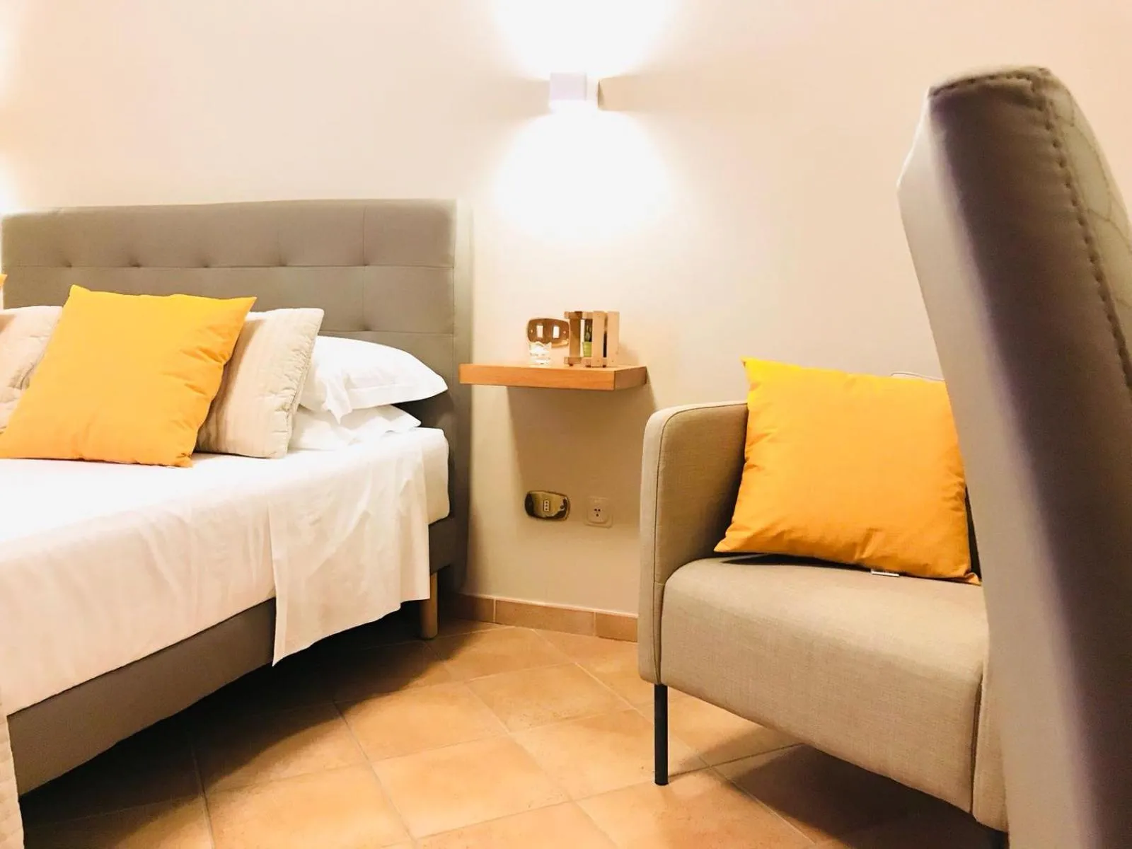 Bedroom, Bed in A DUE PASSI temporary apartment