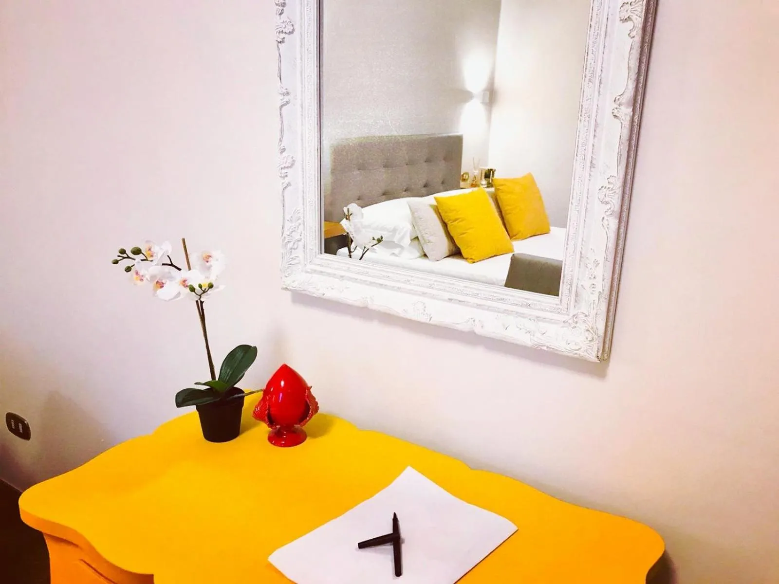 Bedroom in A DUE PASSI temporary apartment