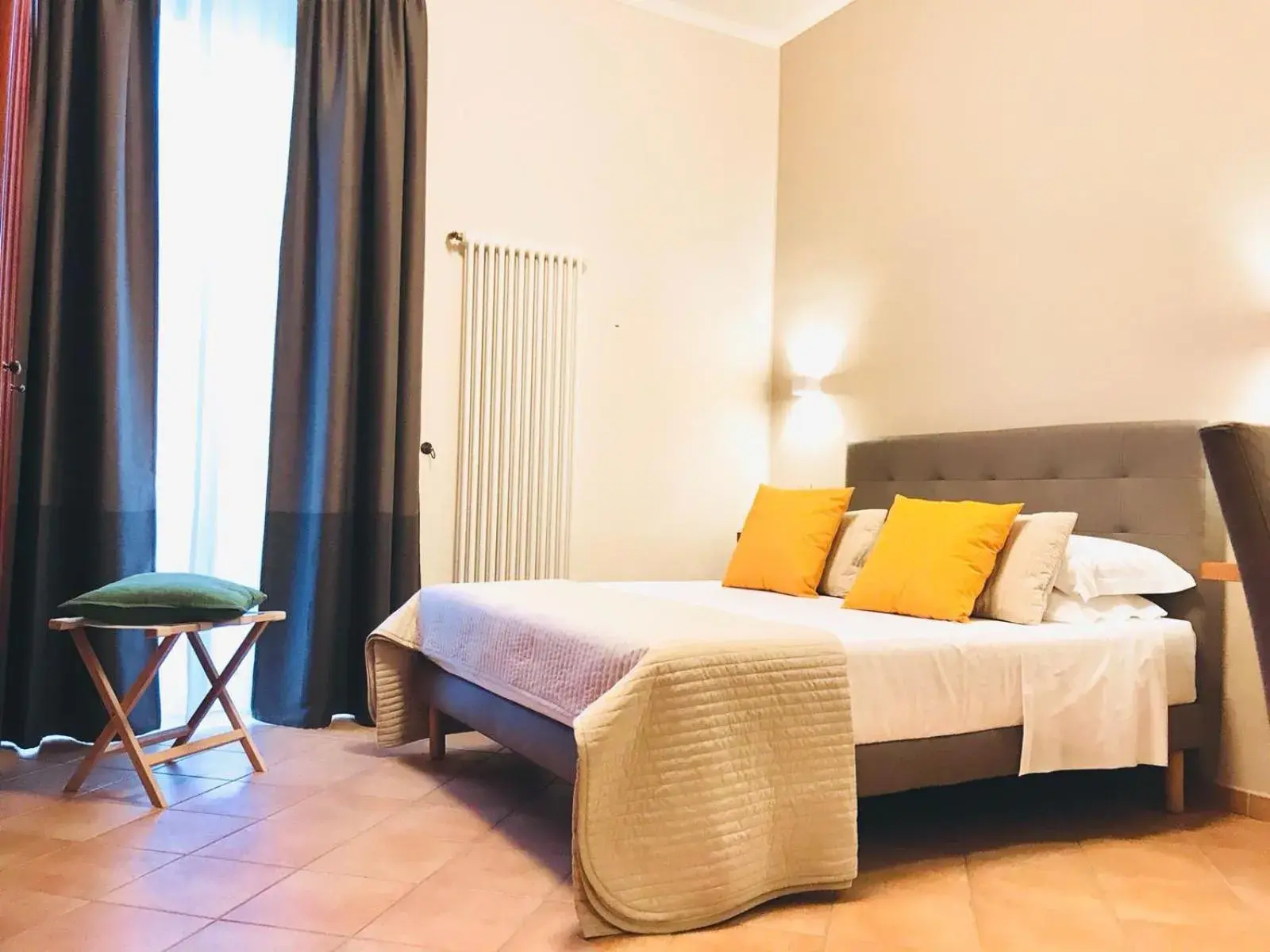 Two-Bedroom Apartment with Terrace in A DUE PASSI temporary apartment Two-Bedroom Apartment with Terrace in A DUE PASSI temporary apartment