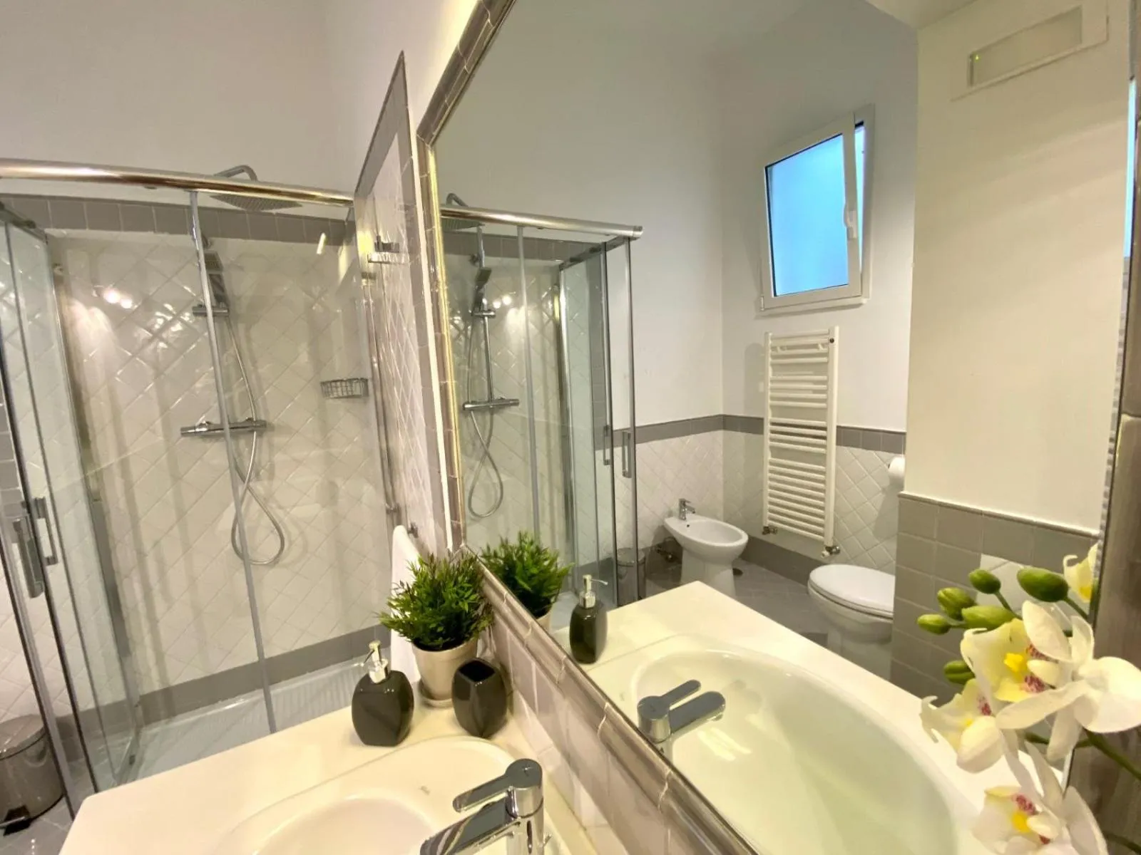 Bathroom in A DUE PASSI temporary apartment