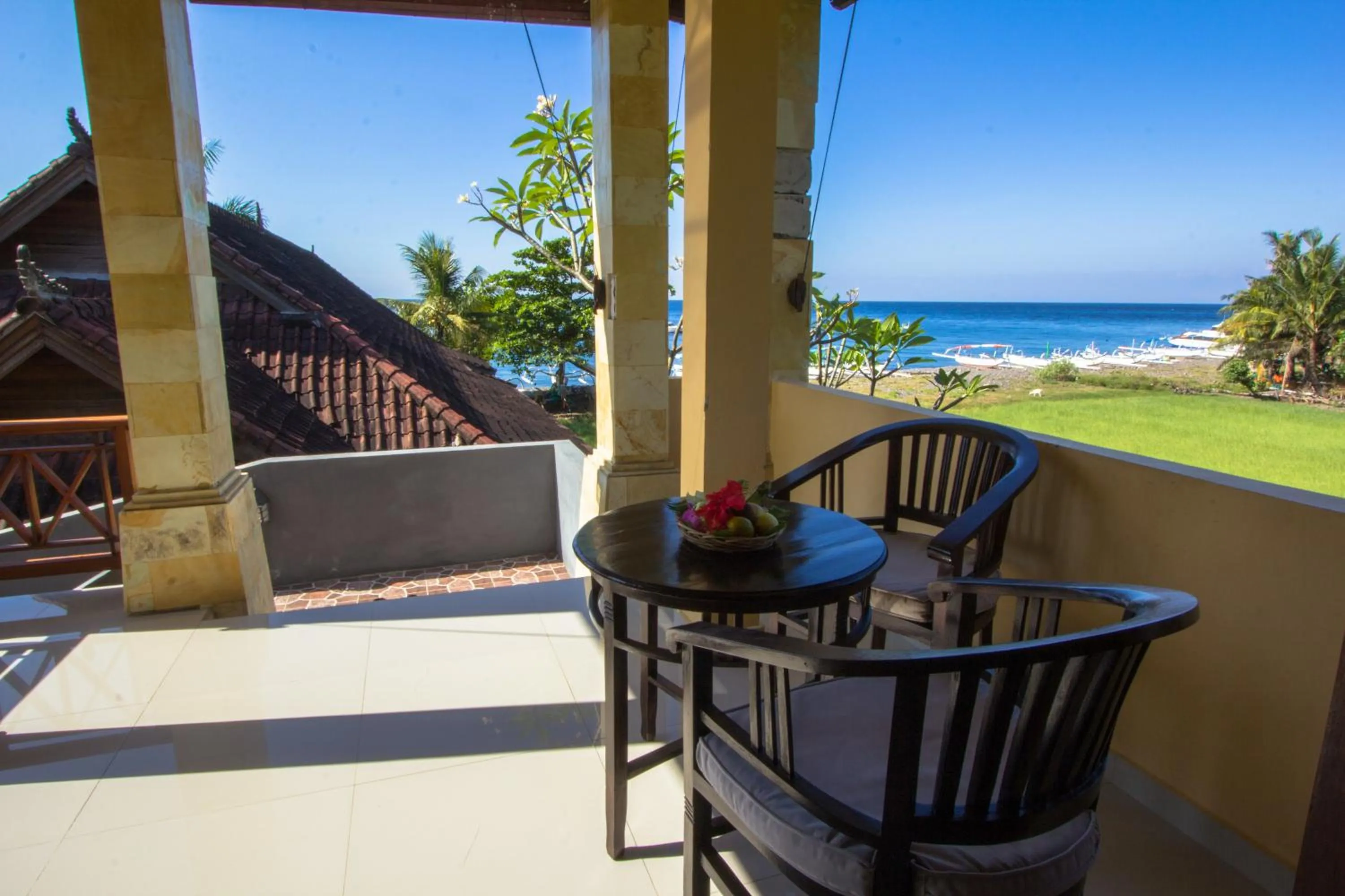 Balcony/Terrace in Arya Amed Beach Resort and Dive Center