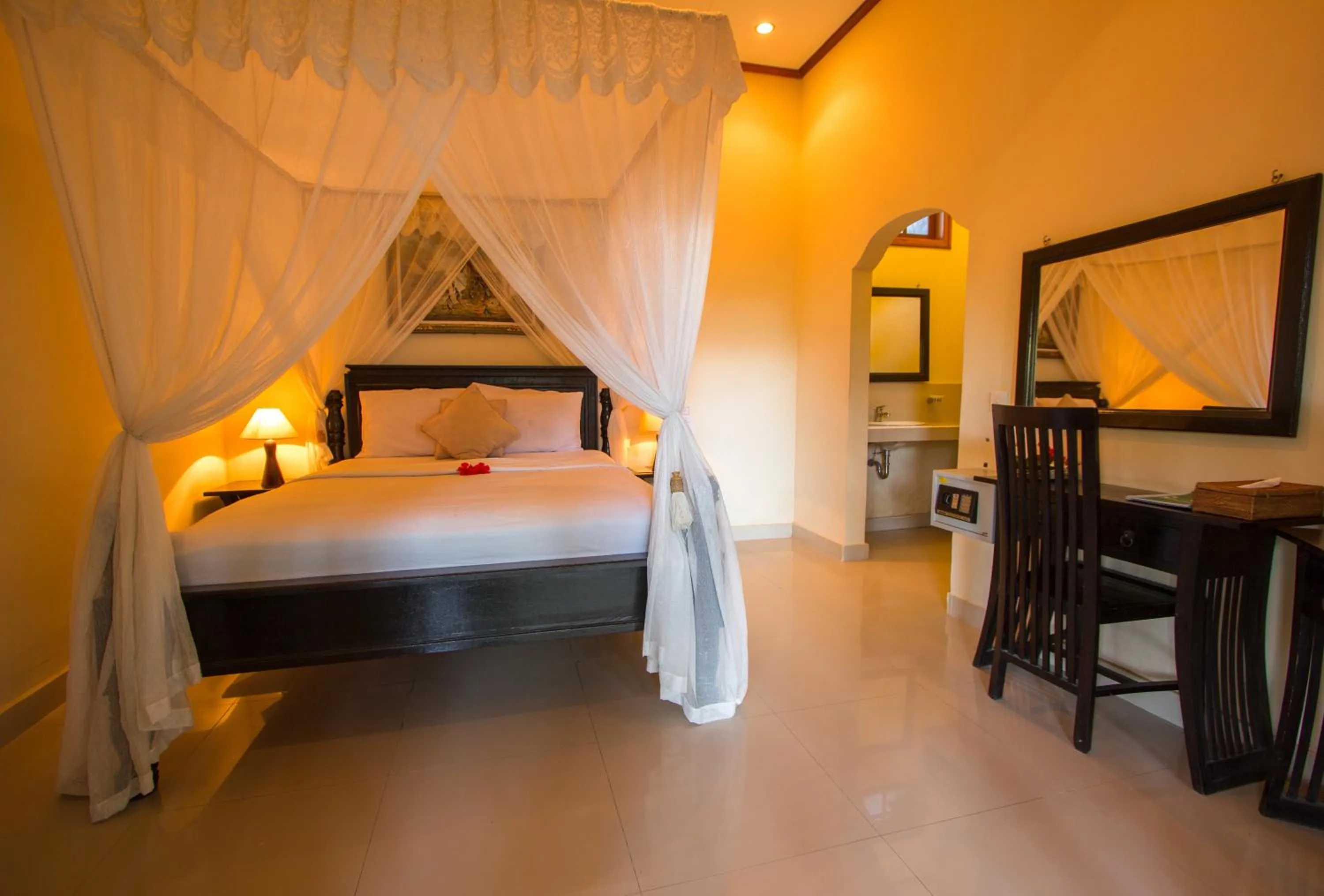 TV and multimedia, Bed in Arya Amed Beach Resort and Dive Center