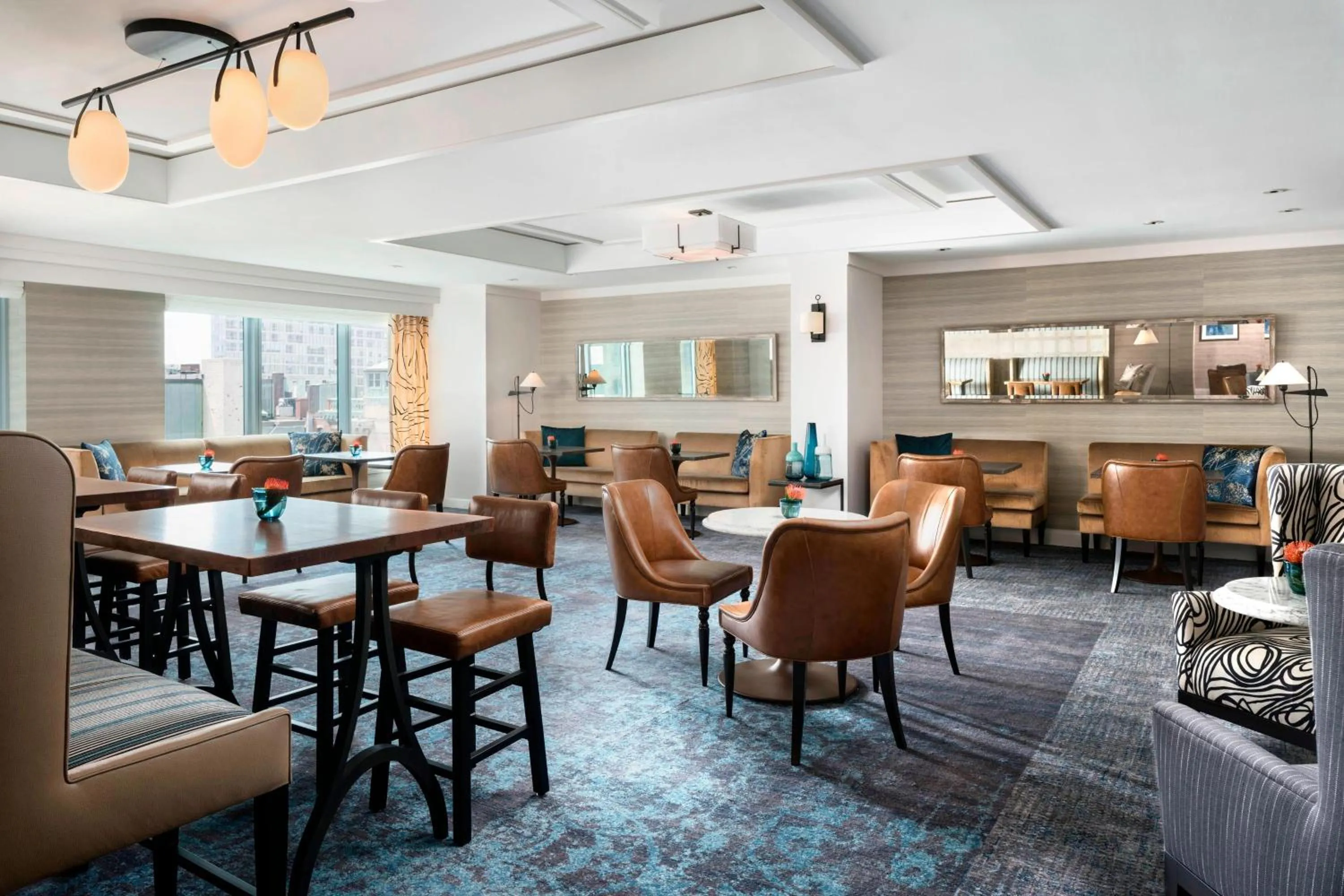 Lounge or bar in The Ritz-Carlton, Boston