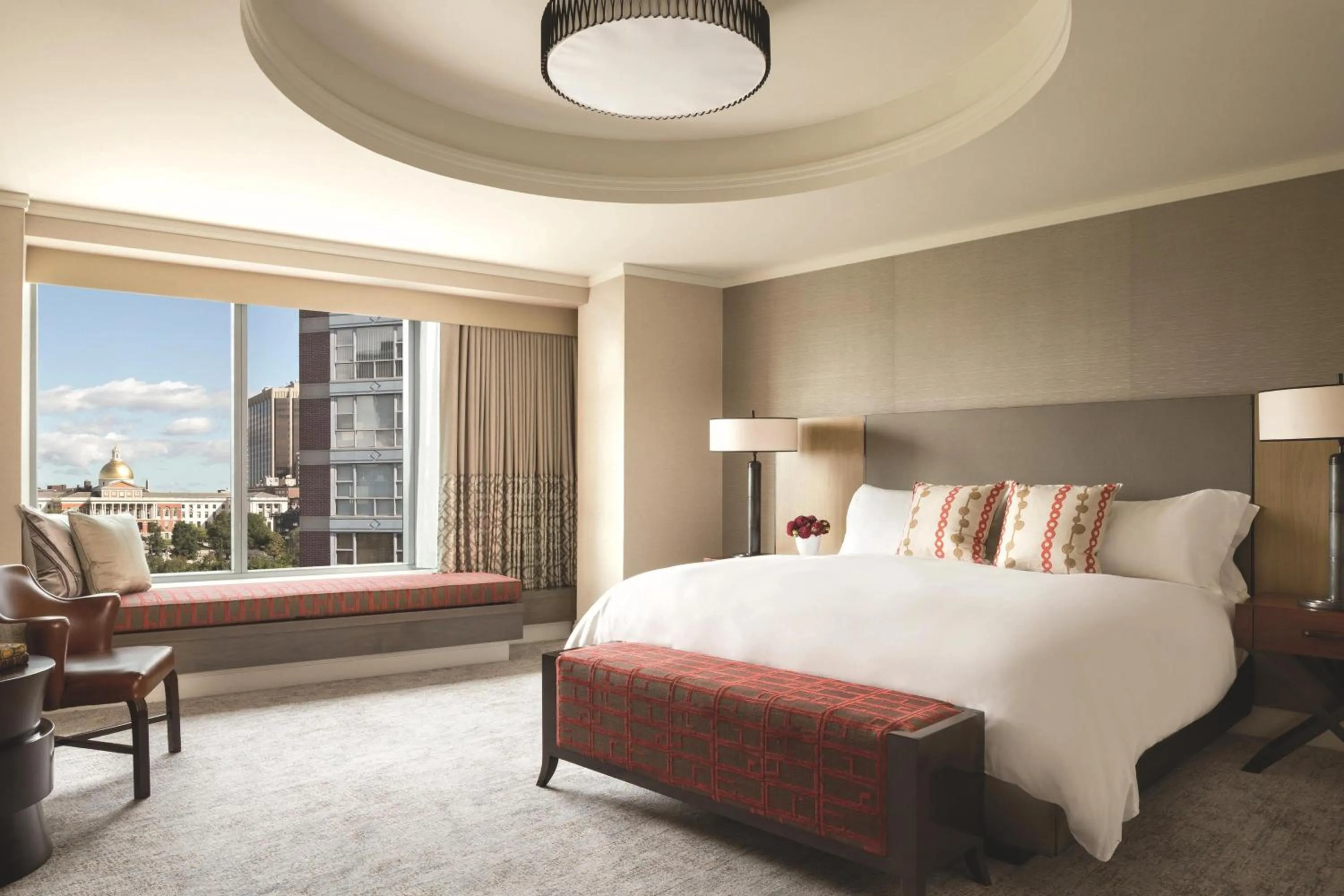 Bedroom, Bed in The Ritz-Carlton, Boston