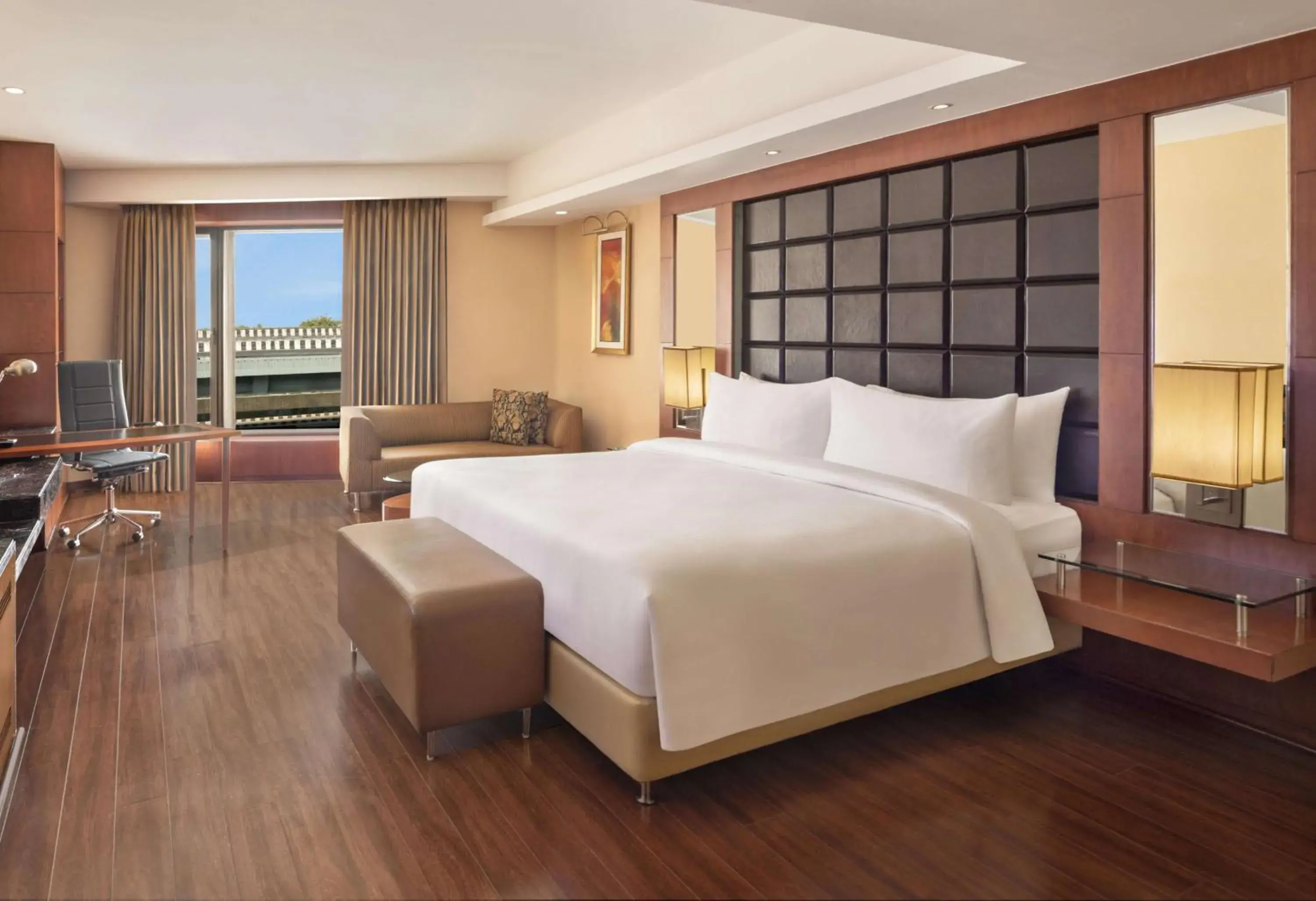 Photo of the whole room, Bed in Radisson Blu Plaza Delhi Airport Photo of the whole room, Bed in Radisson Blu Plaza Delhi Airport