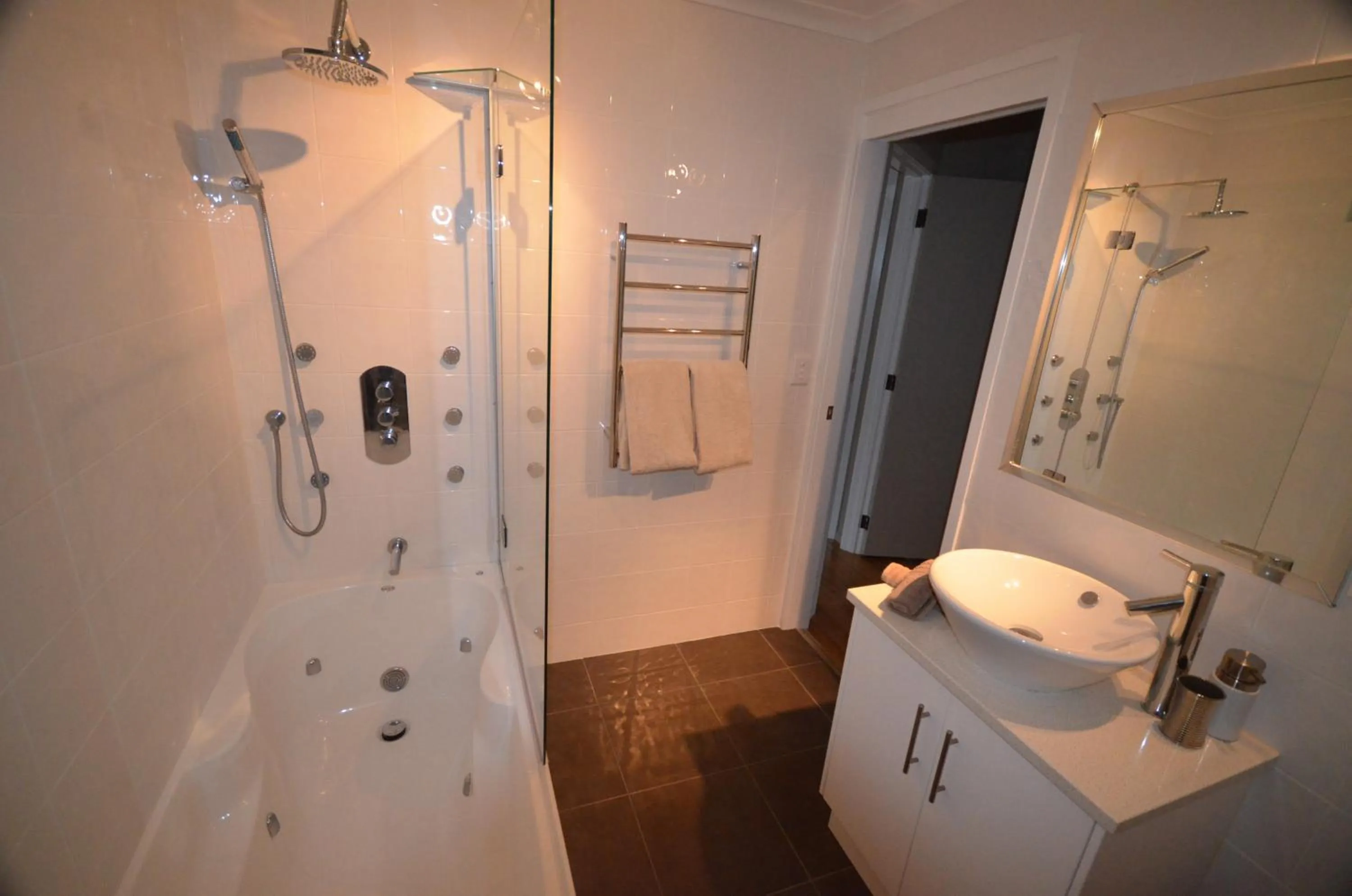 Bathroom in Cumberland Resort & Spa