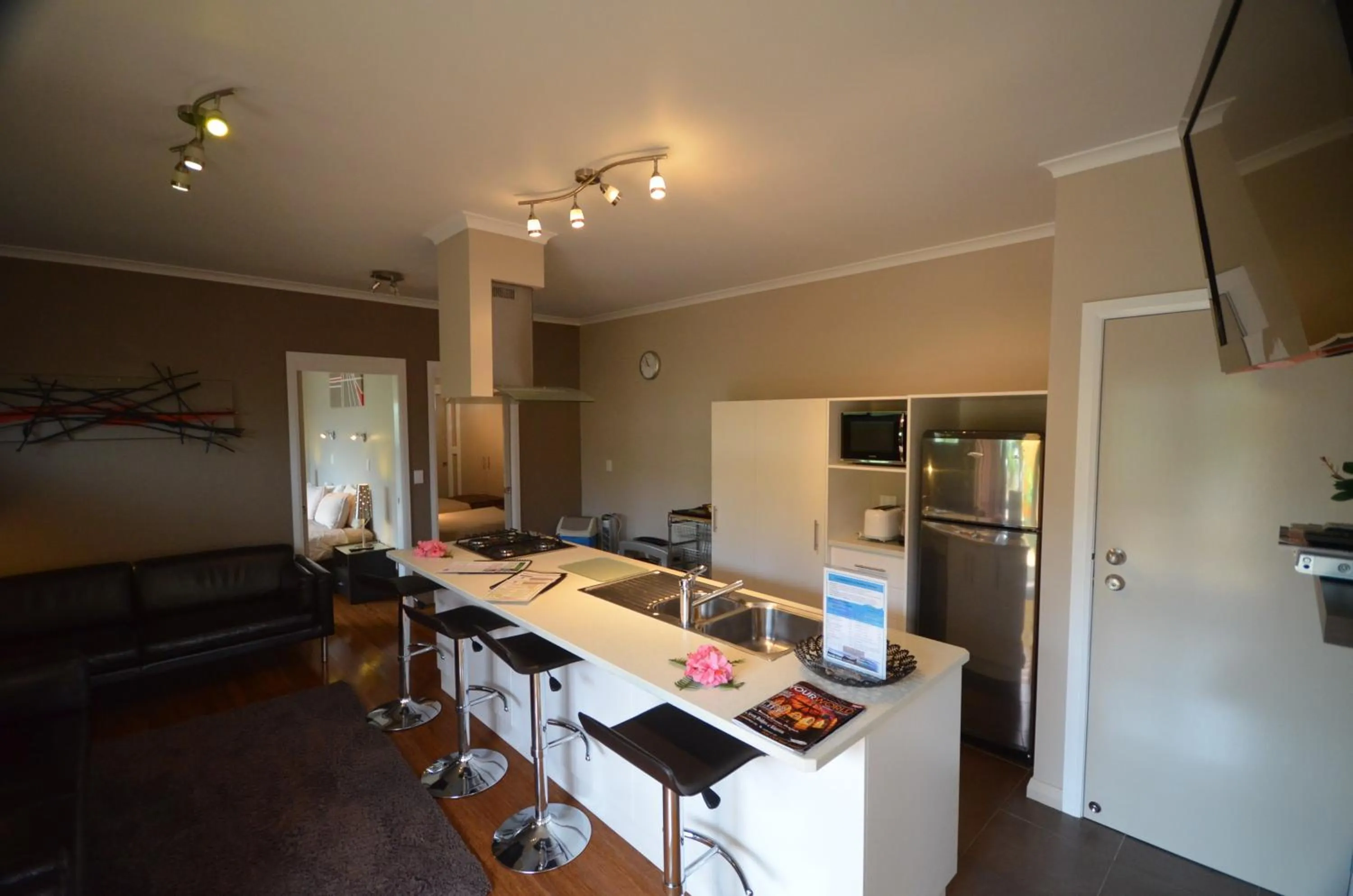 TV and multimedia in Cumberland Resort & Spa