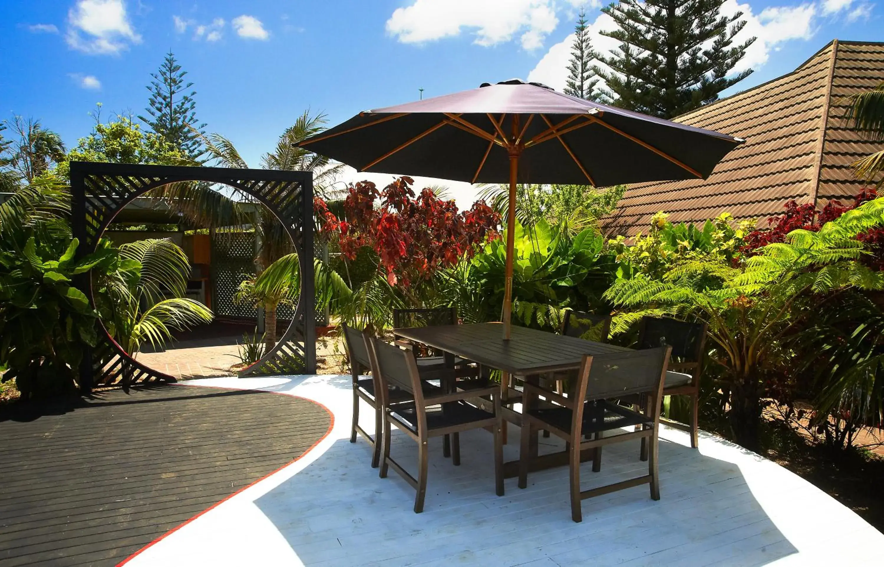 Facade/entrance in Cumberland Resort & Spa Facade/entrance in Cumberland Resort & Spa