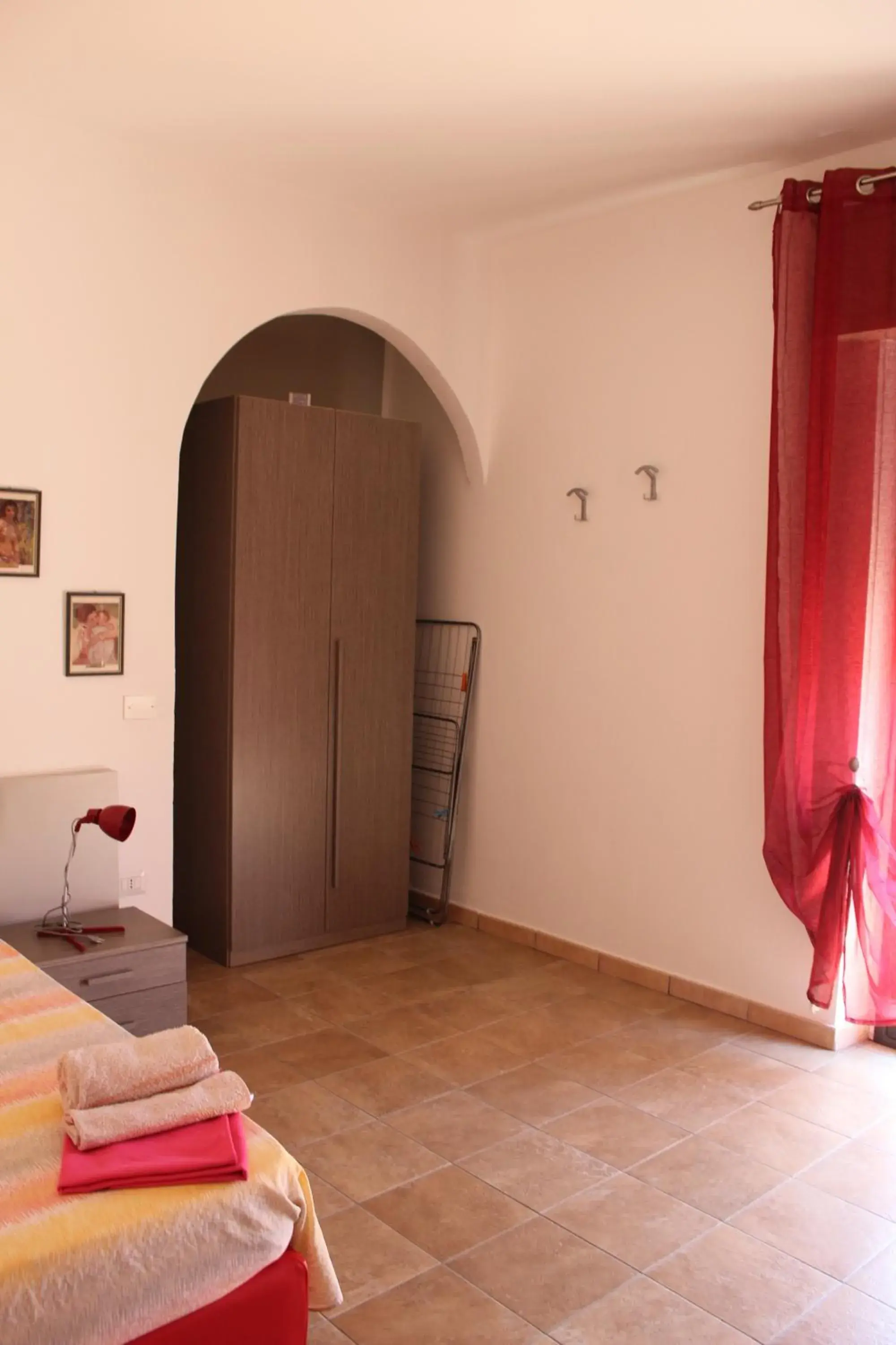 Single Room with Shared Bathroom - single occupancy in B&b Paolo e Daniela Single Room with Shared Bathroom - single occupancy in B&b Paolo e Daniela