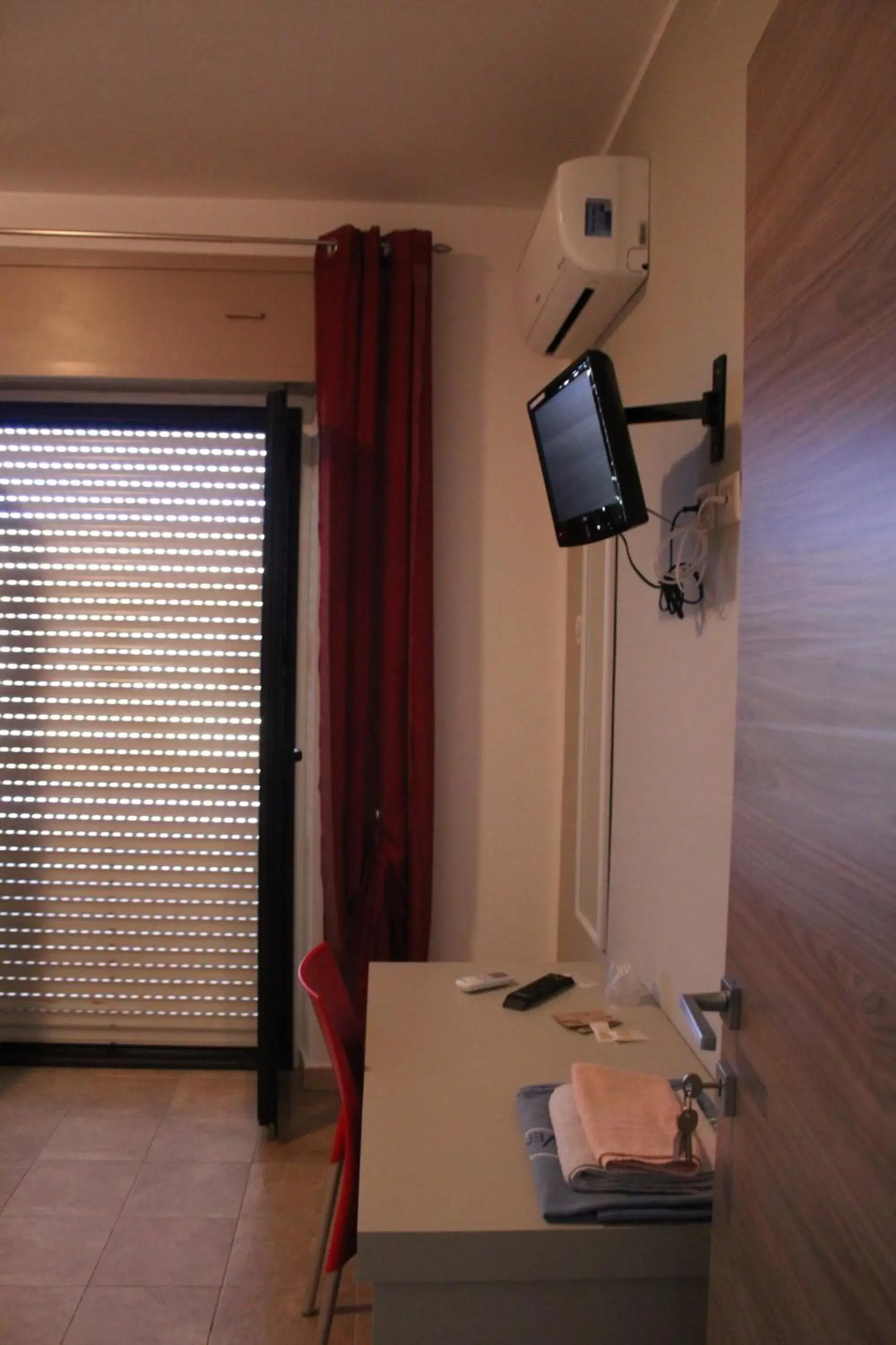 Single Room with Shared Bathroom - single occupancy in B&b Paolo e Daniela Single Room with Shared Bathroom - single occupancy in B&b Paolo e Daniela