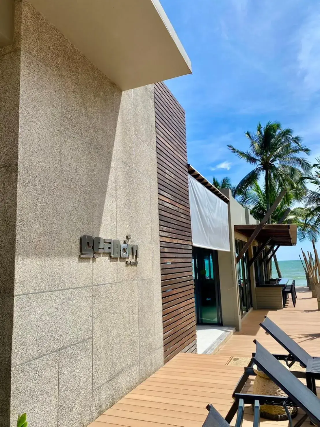 Restaurant/places to eat in Chongfah Resort Khao Lak - SHA Extra Plus Restaurant/places to eat in Chongfah Resort Khao Lak - SHA Extra Plus