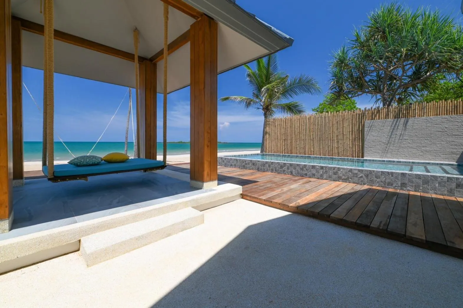 Balcony/Terrace in Sirarun Resort