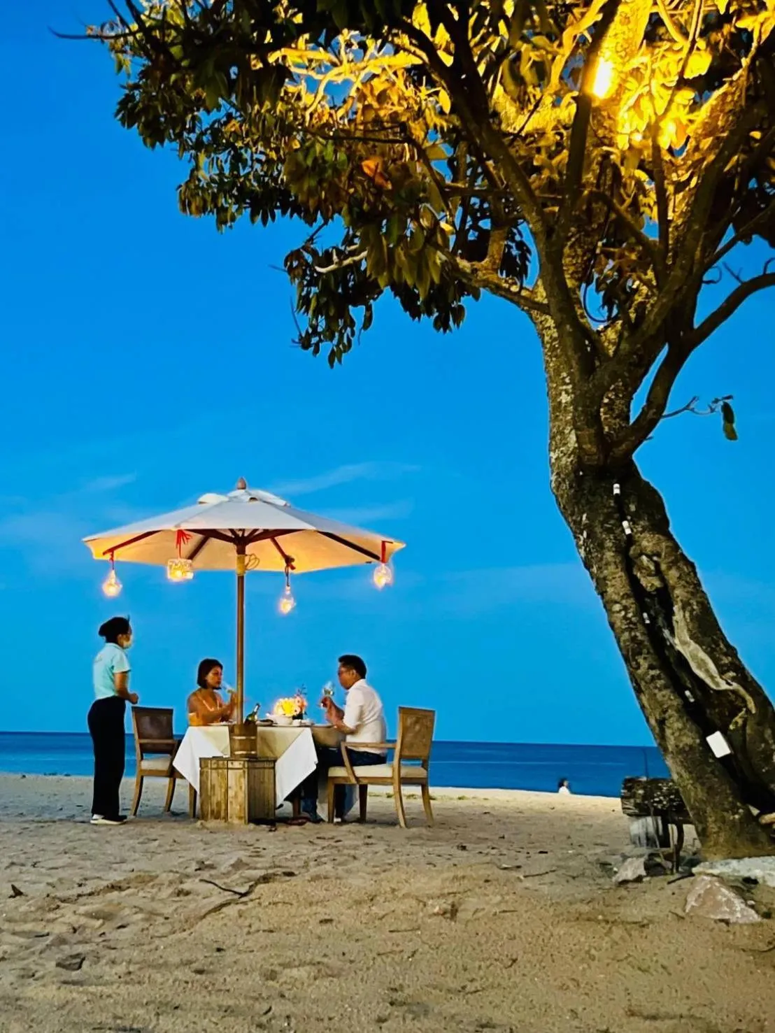 Dining area in Sirarun Resort