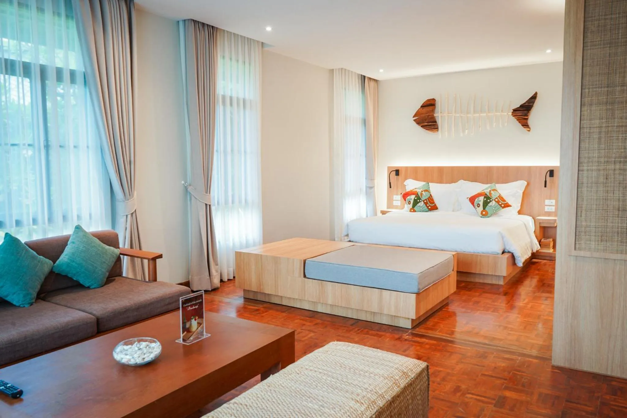 Living room, Bed in Sirarun Resort