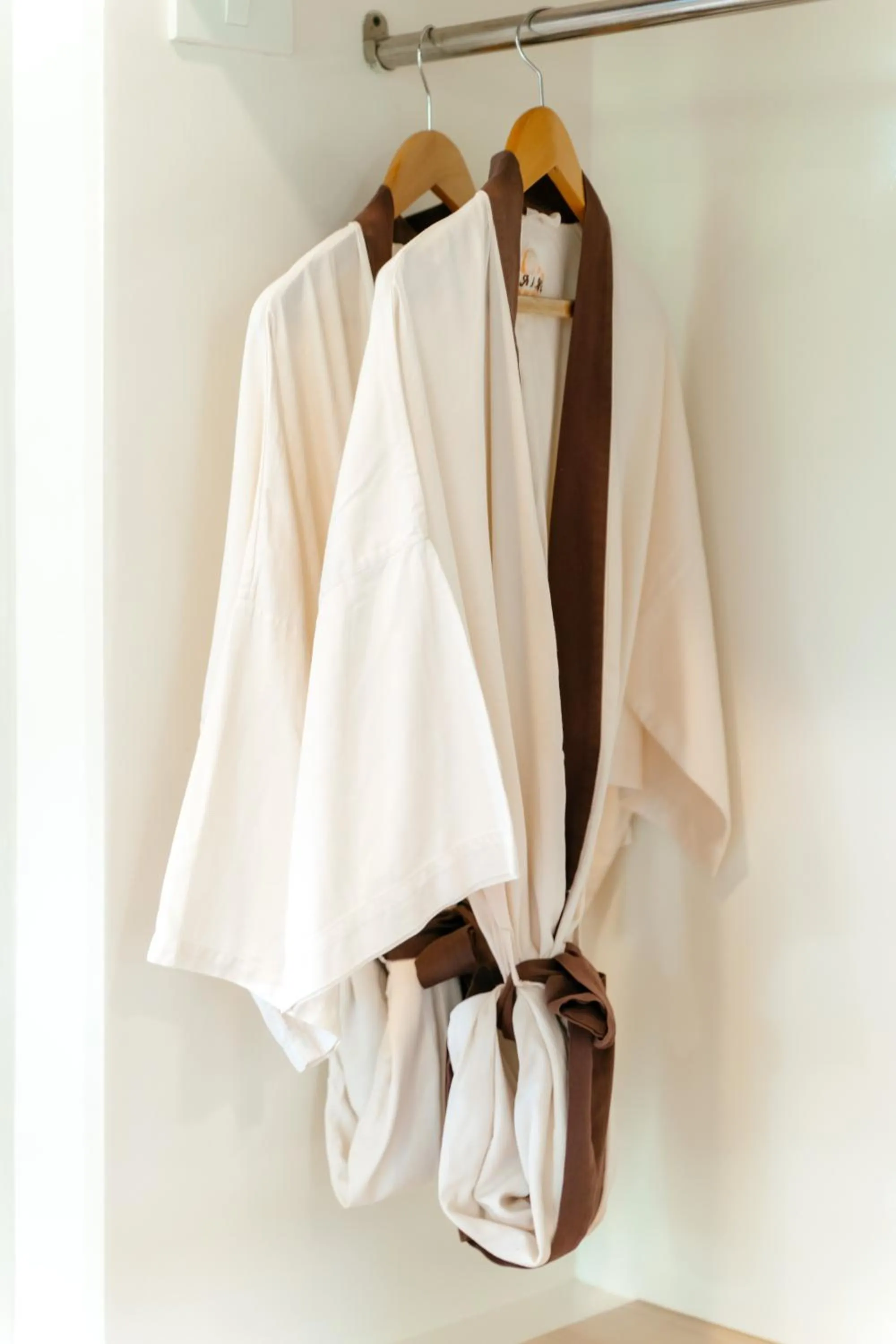 wardrobe in Sirarun Resort