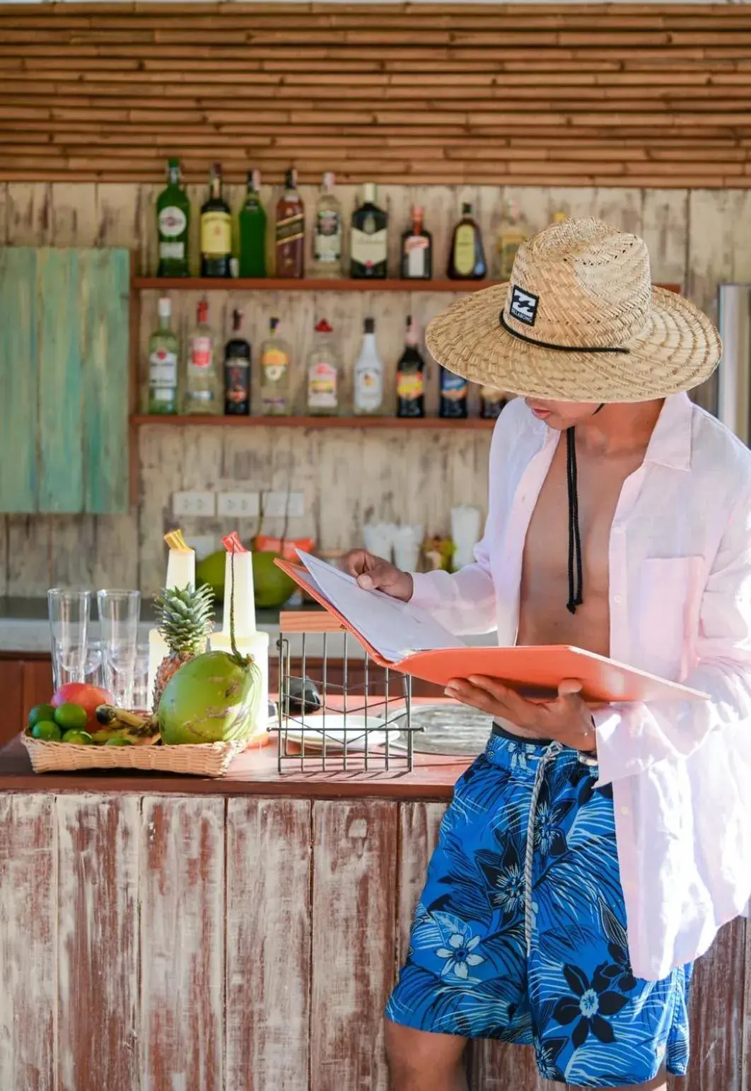 Lounge or bar in Sirarun Resort Lounge or bar in Sirarun Resort