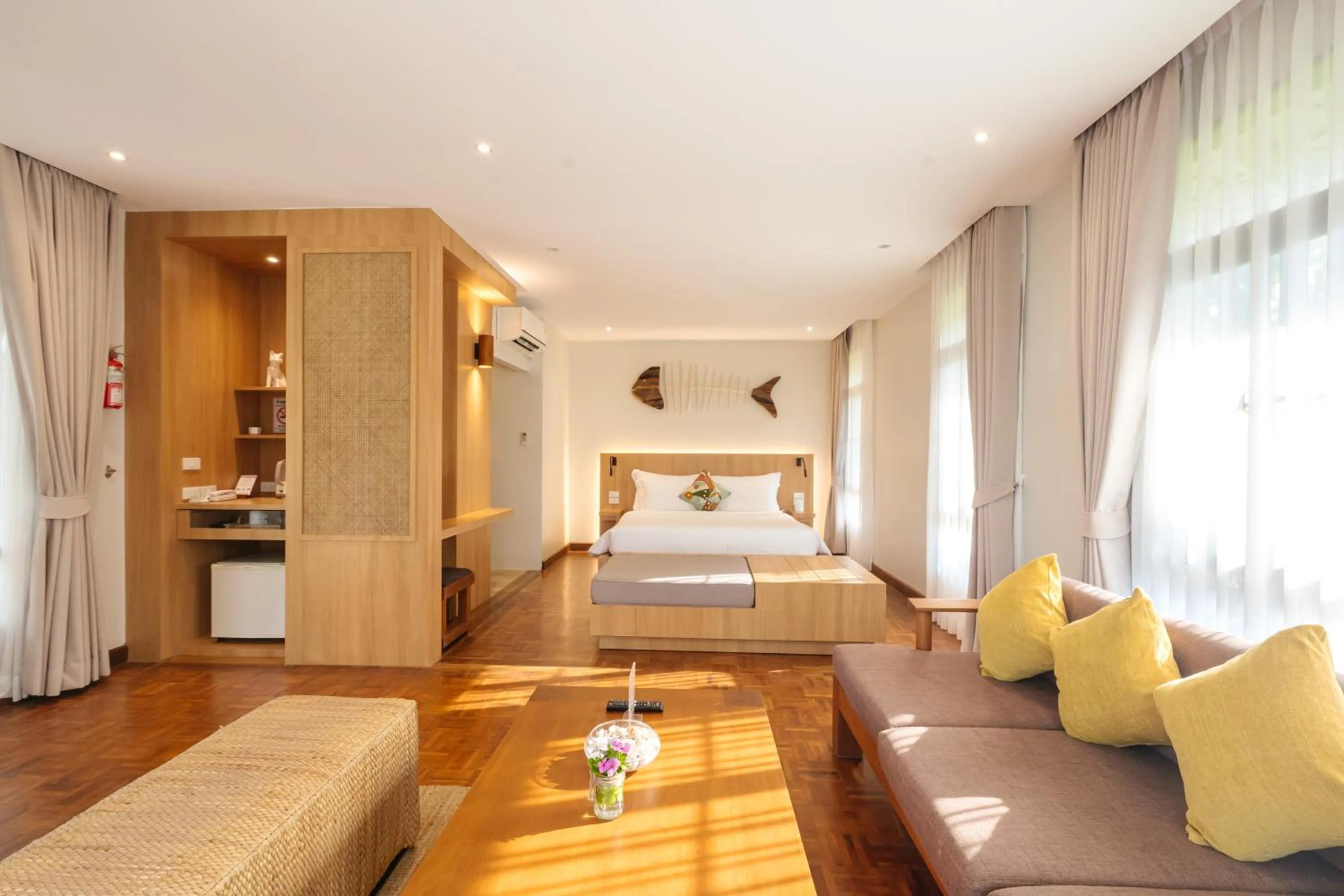 Living room, Bed in Sirarun Resort