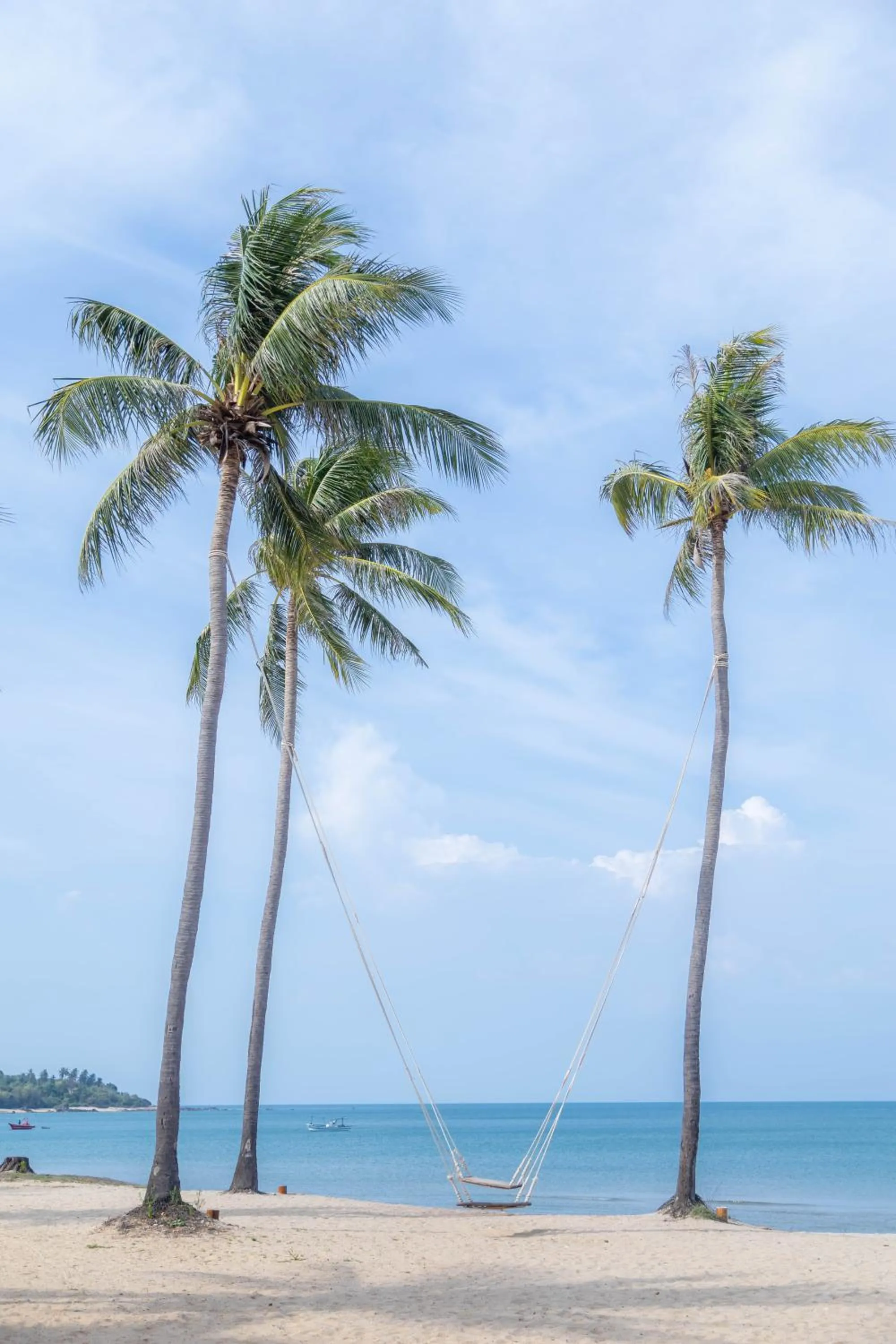 Beach in Sirarun Resort