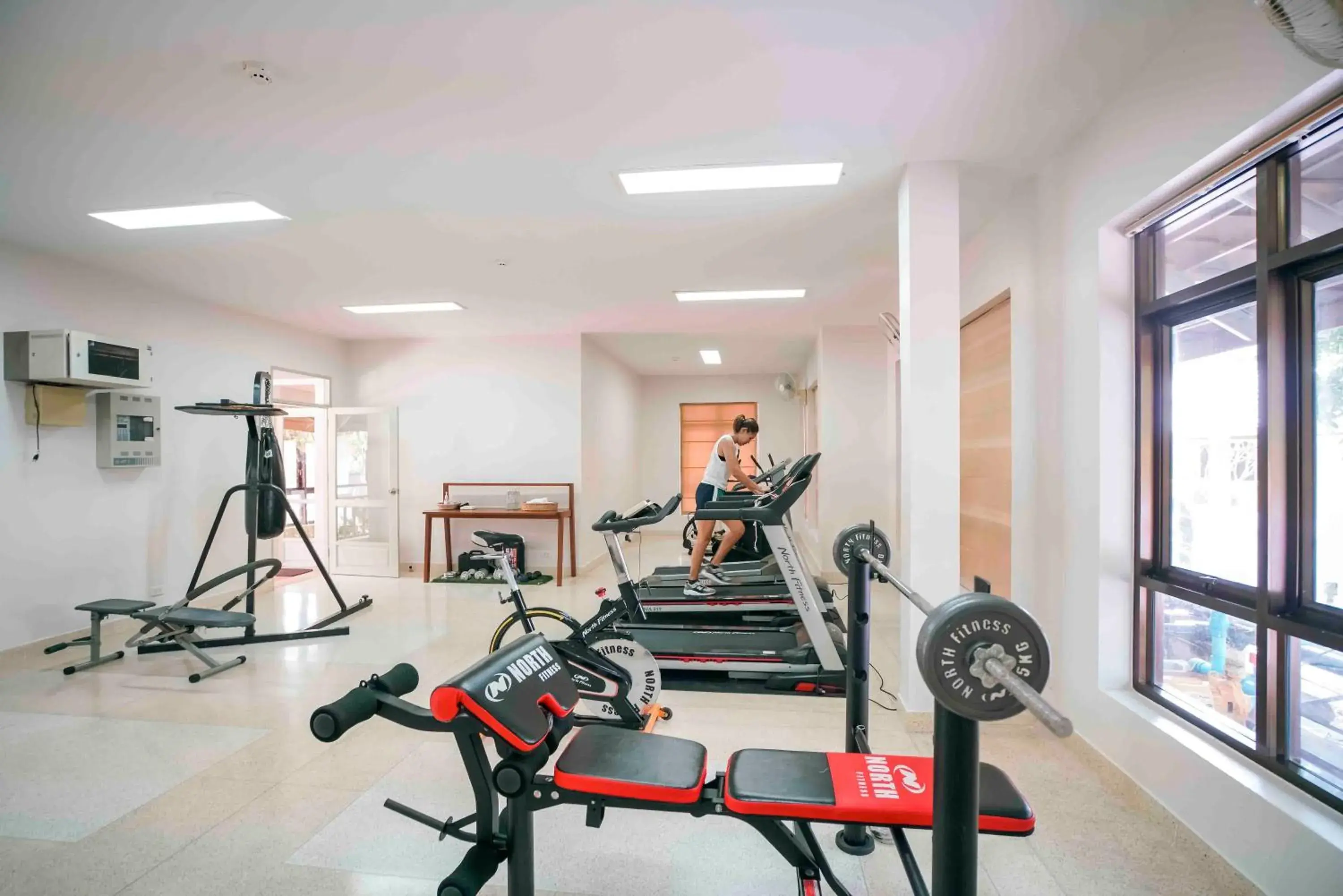 Fitness centre/facilities in Sirarun Resort Fitness centre/facilities in Sirarun Resort