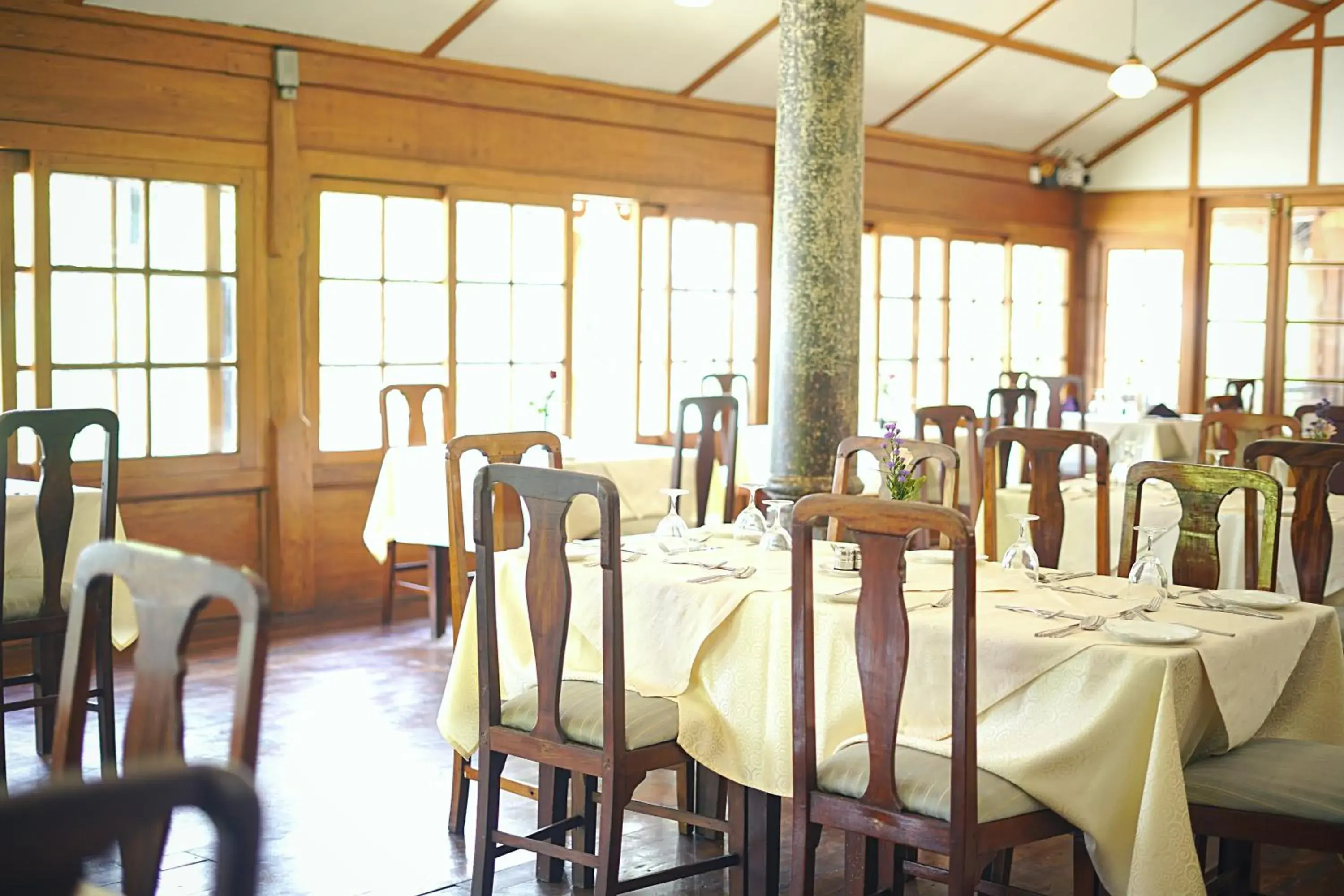 Restaurant/places to eat in Bandarawela Hotel Restaurant/places to eat in Bandarawela Hotel