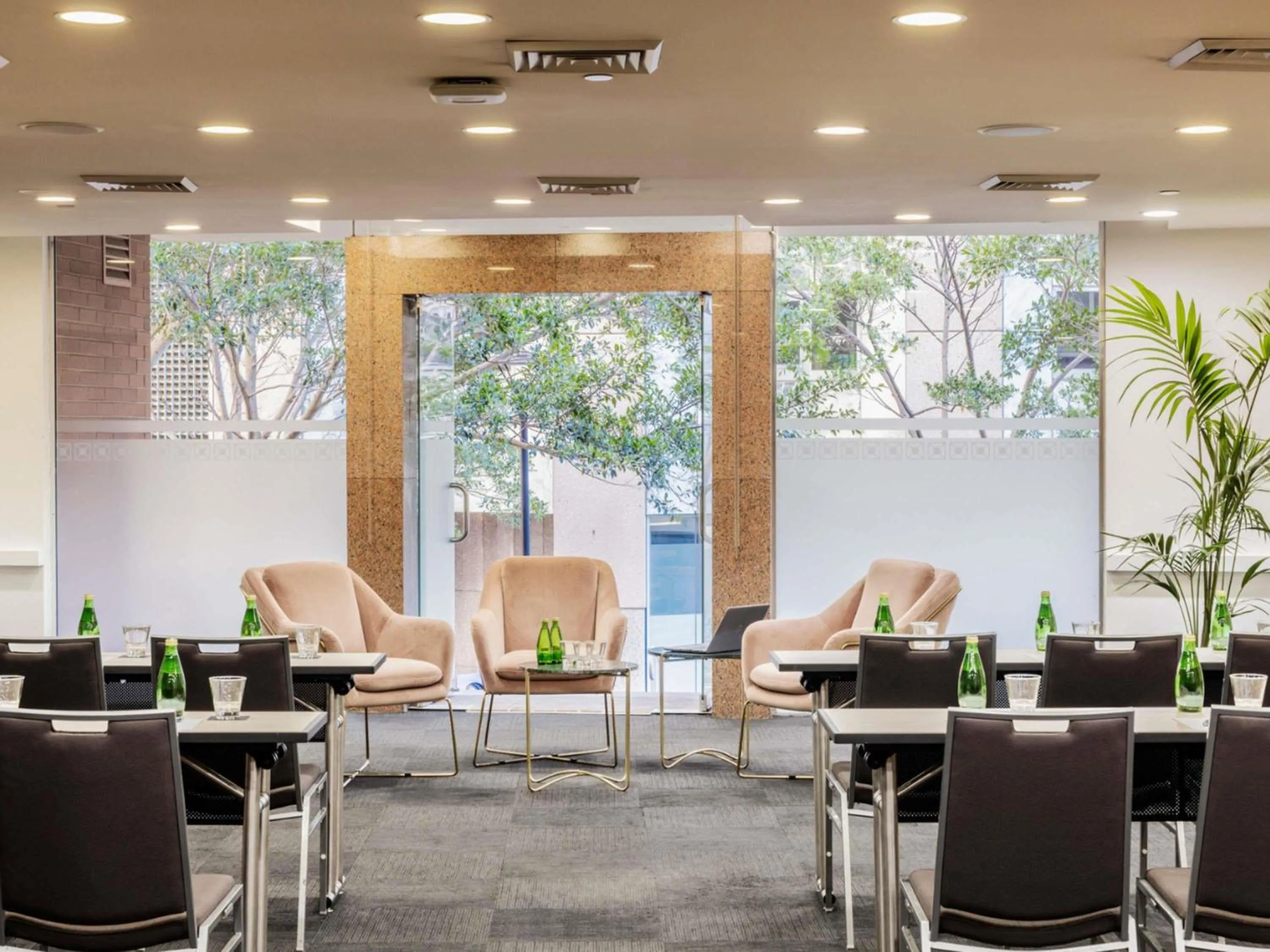 Meeting/conference room in The Sebel Quay West Suites Sydney