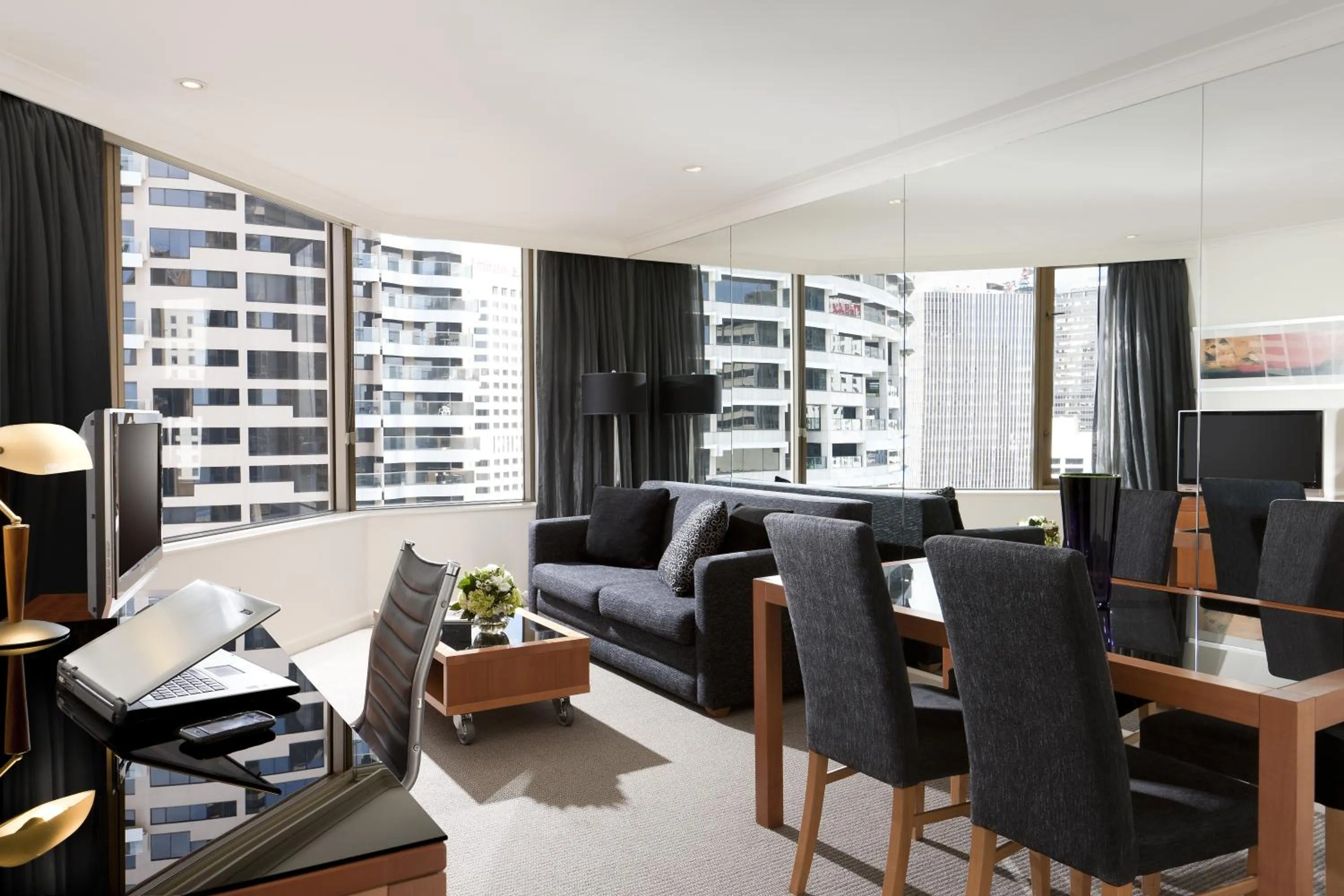 Dining area in The Sebel Quay West Suites Sydney