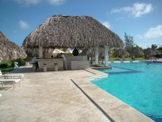 Swimming pool in Cocotal Bavaro Apartments