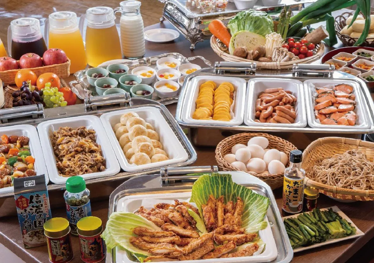 Food and drinks in Toko City Hotel Matsumoto