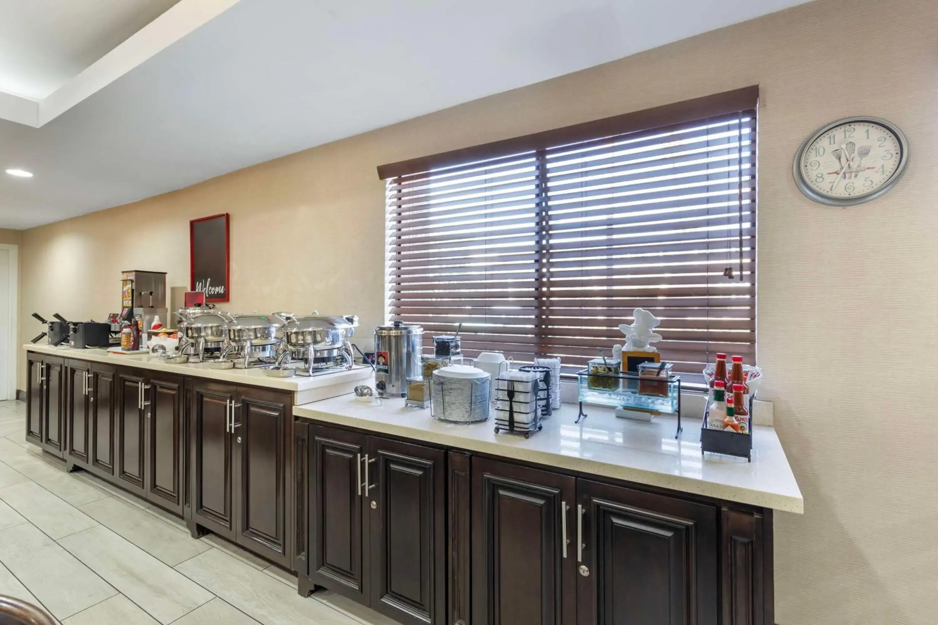 Breakfast in Best Western Plus West Covina Inn Breakfast in Best Western Plus West Covina Inn