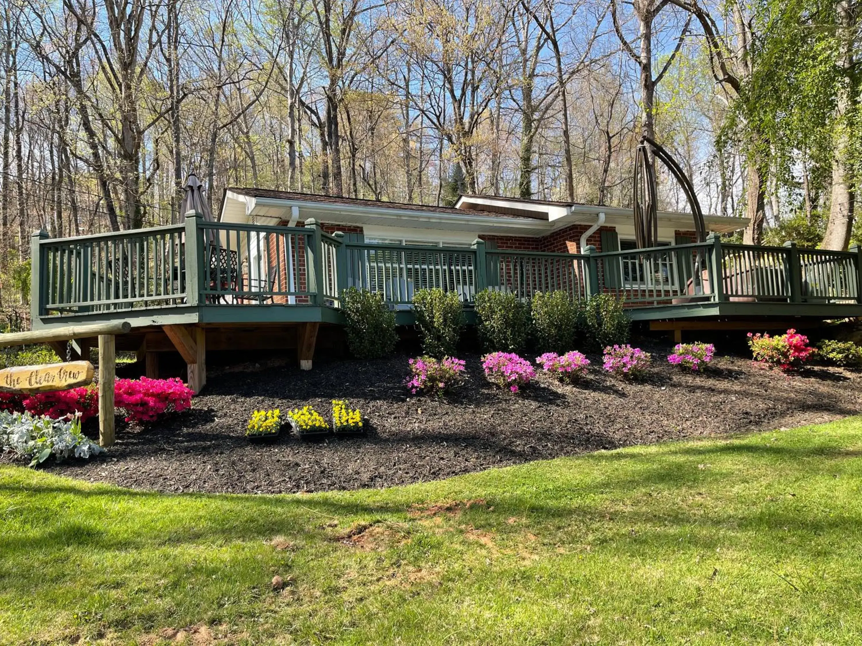 Property building in Mountain Aire Cottages, Inn, & Glamping Property building in Mountain Aire Cottages, Inn, & Glamping