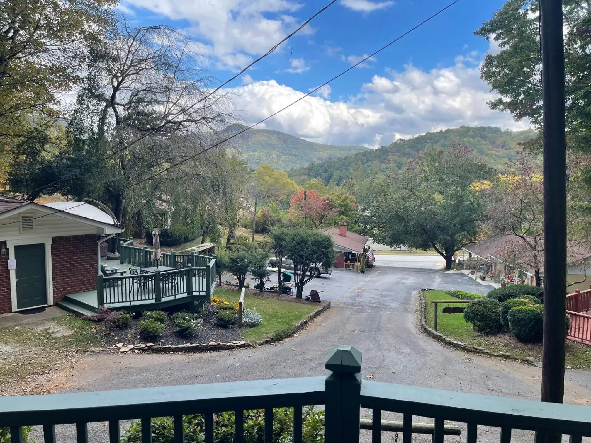 Property building in Mountain Aire Cottages, Inn, & Glamping Property building in Mountain Aire Cottages, Inn, & Glamping
