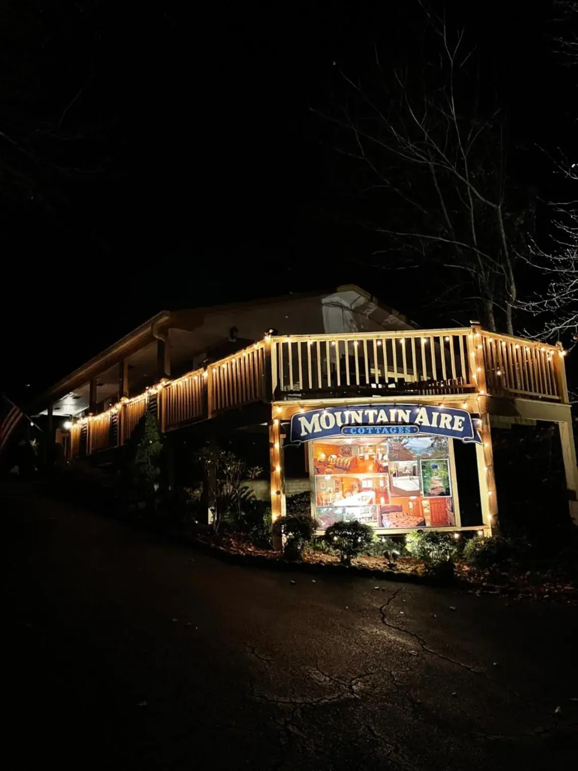 Facade/entrance in Mountain Aire Cottages, Inn, & Glamping Facade/entrance in Mountain Aire Cottages, Inn, & Glamping