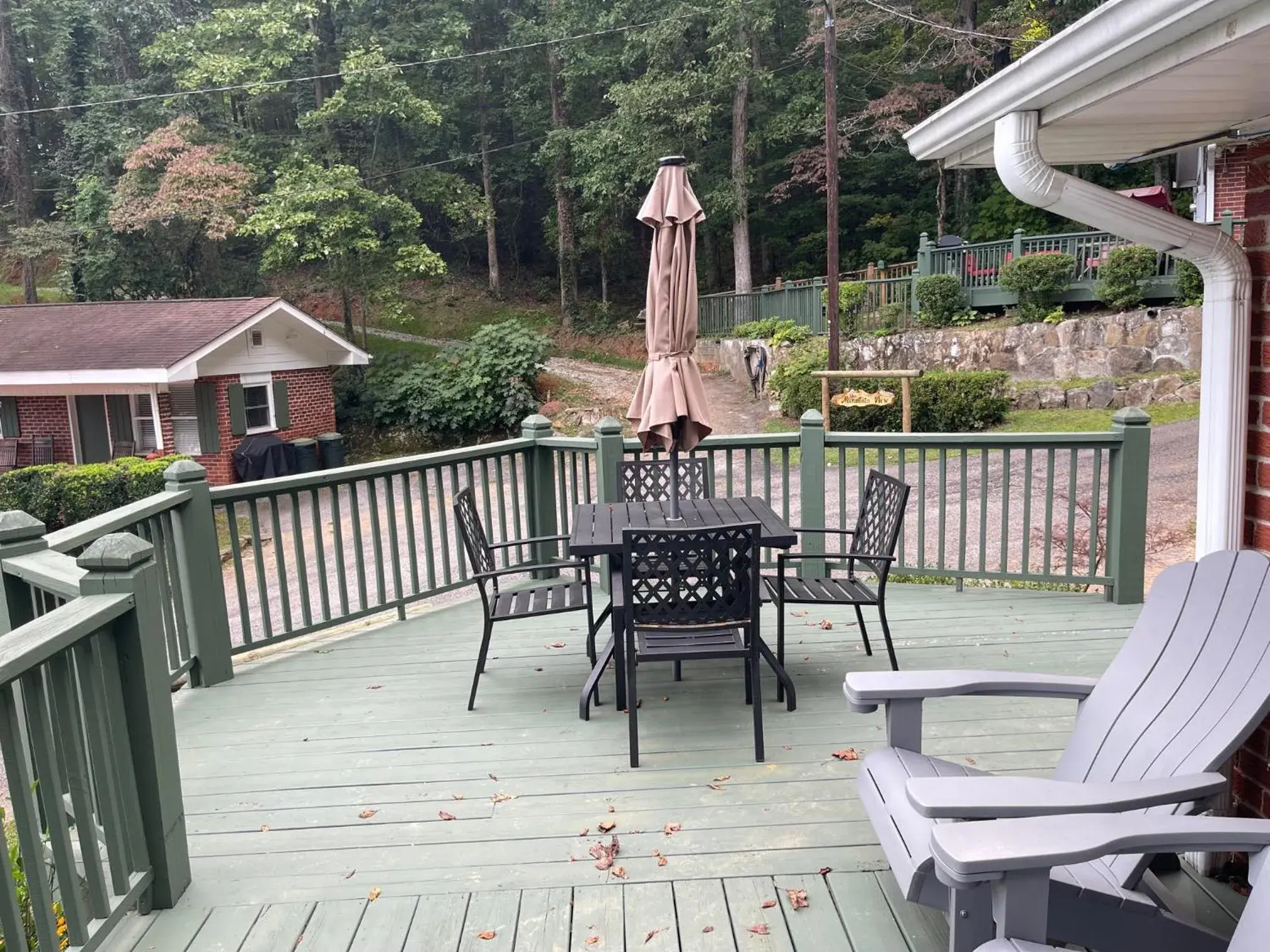 Property building in Mountain Aire Cottages, Inn, & Glamping Property building in Mountain Aire Cottages, Inn, & Glamping