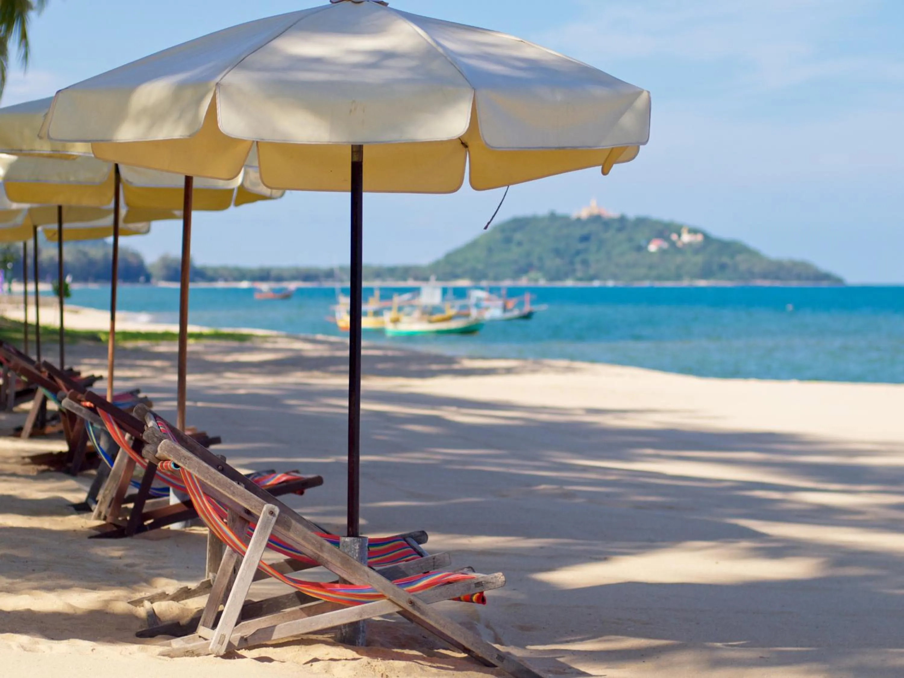 Baan Klang Aow Beach Resort