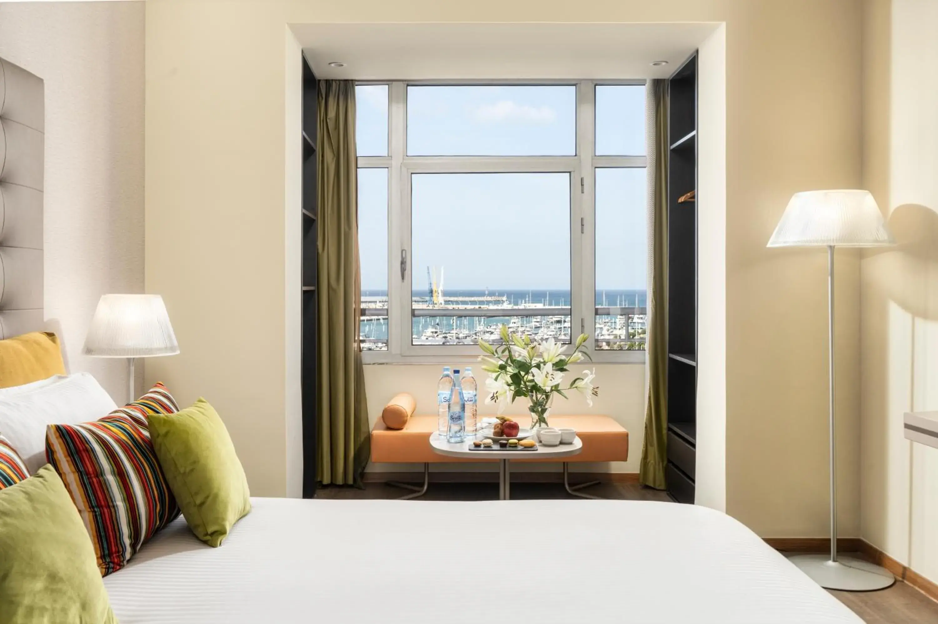 View (from property/room), Bed in Marina Bay City Center View (from property/room), Bed in Marina Bay City Center