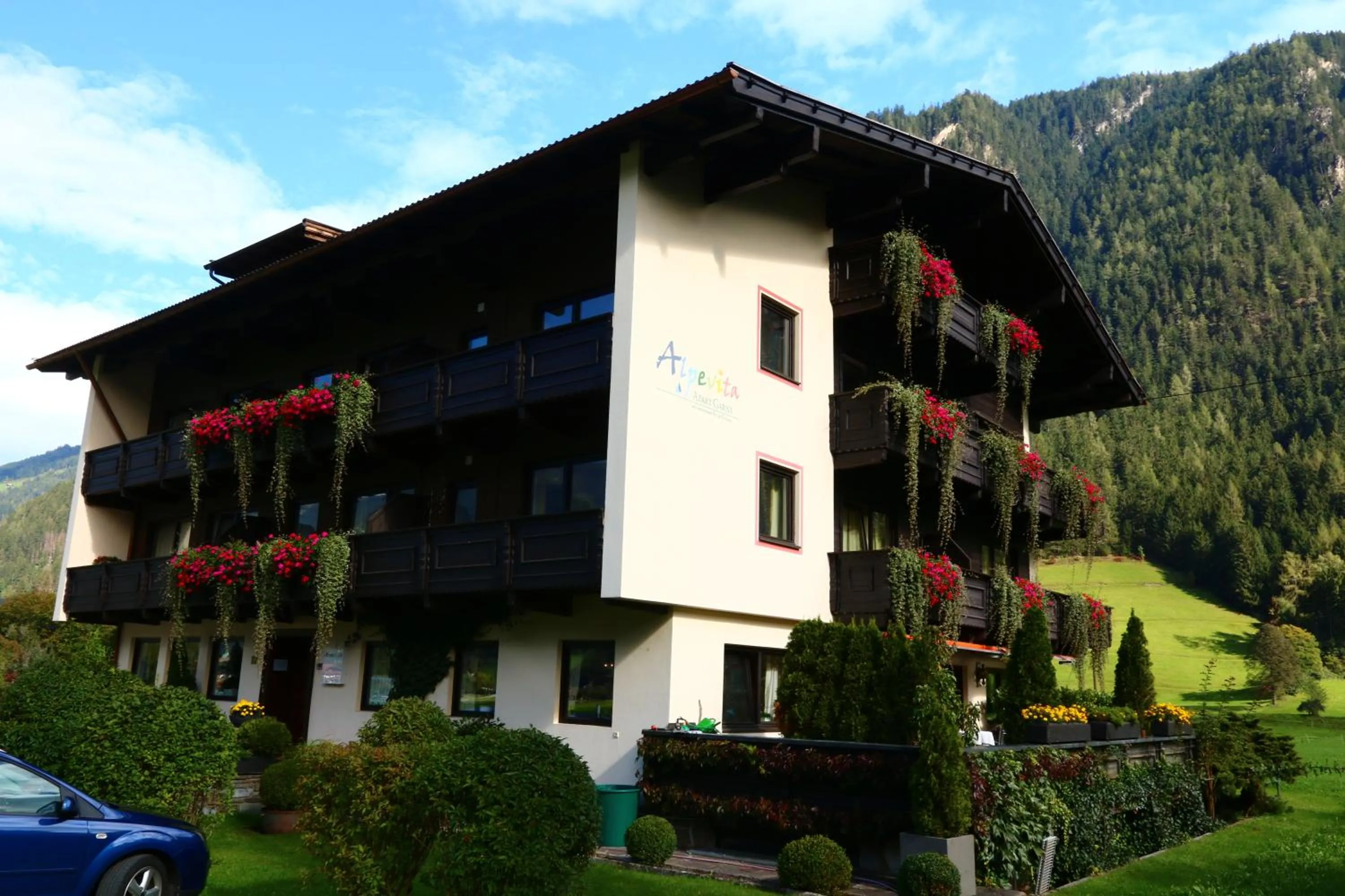 Property building in Apart-Garni Alpevita