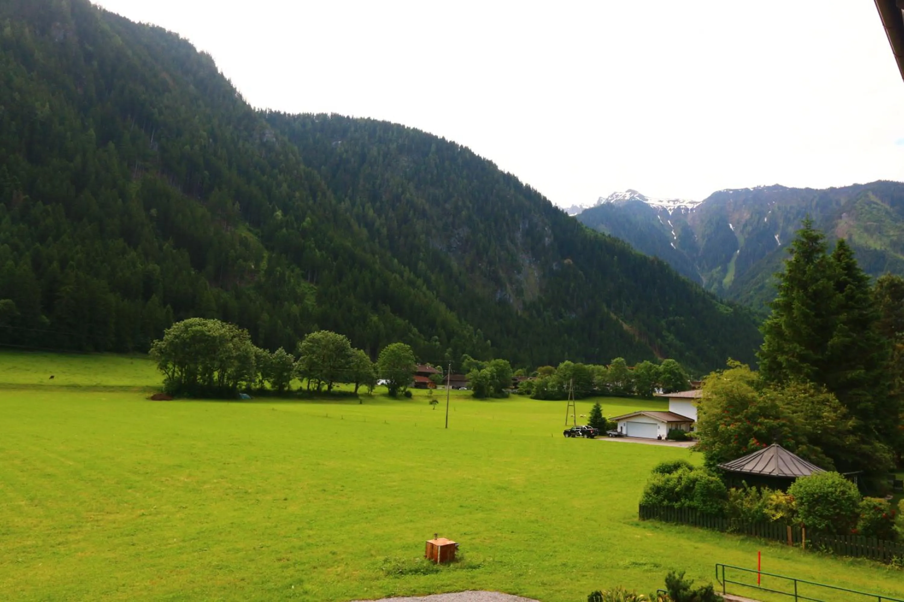 Mountain view in Apart-Garni Alpevita