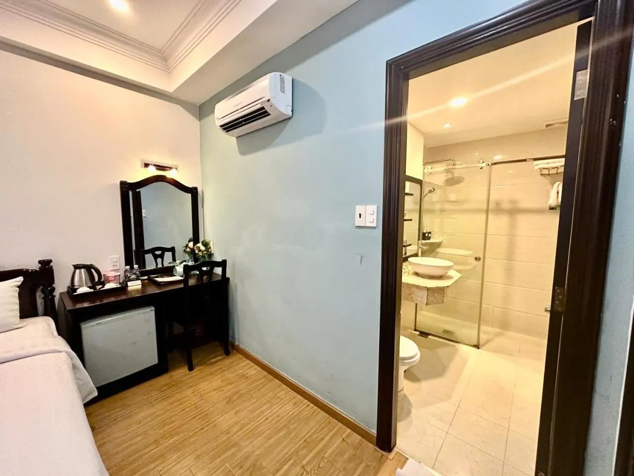 Sunrise Central Hotel