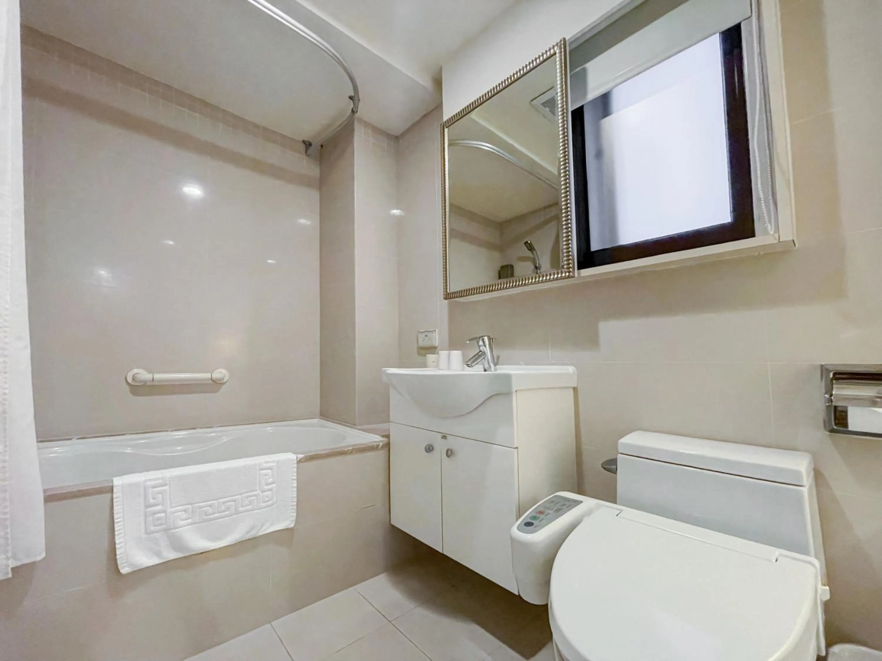 Bathroom in Guide Hotel Taipei NTU