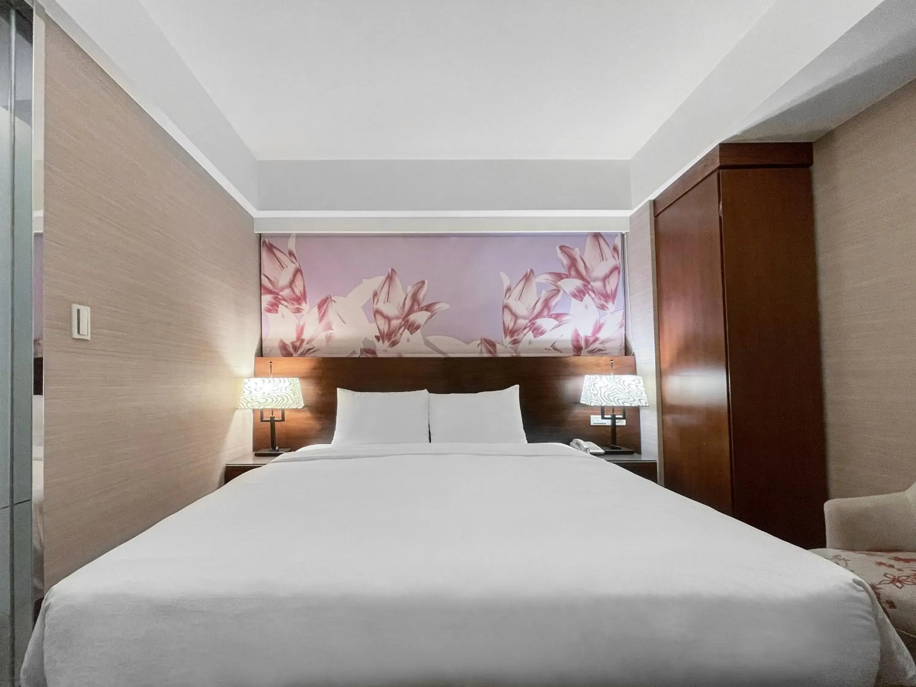 Photo of the whole room, Bed in Guide Hotel Taipei NTU Photo of the whole room, Bed in Guide Hotel Taipei NTU