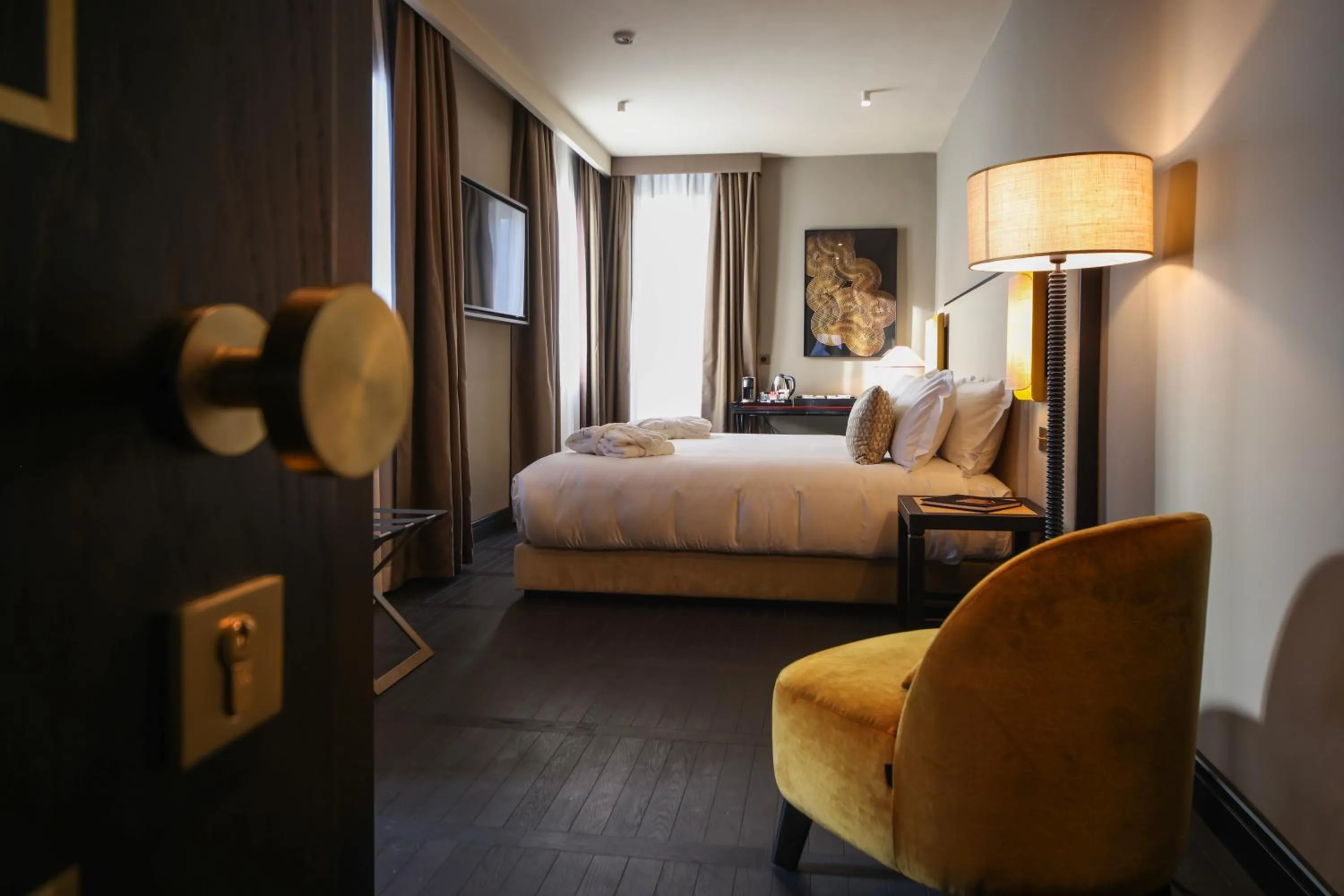 Bed in U-Visionary Venezia Hotel