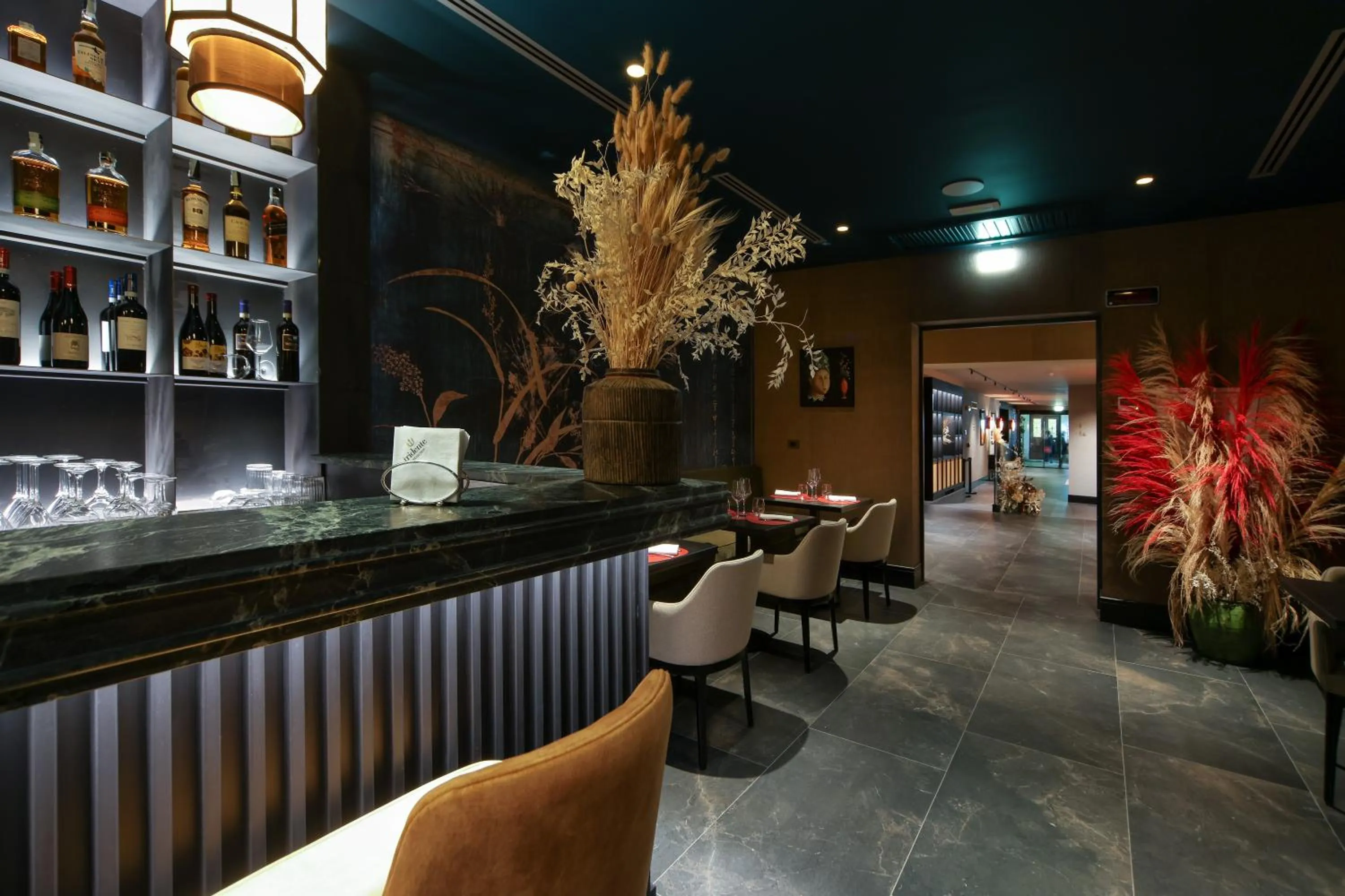 Lounge or bar in U-Visionary Venezia Hotel
