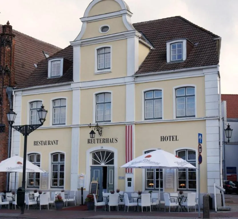 Facade/entrance in Hotel Reuterhaus Wismar