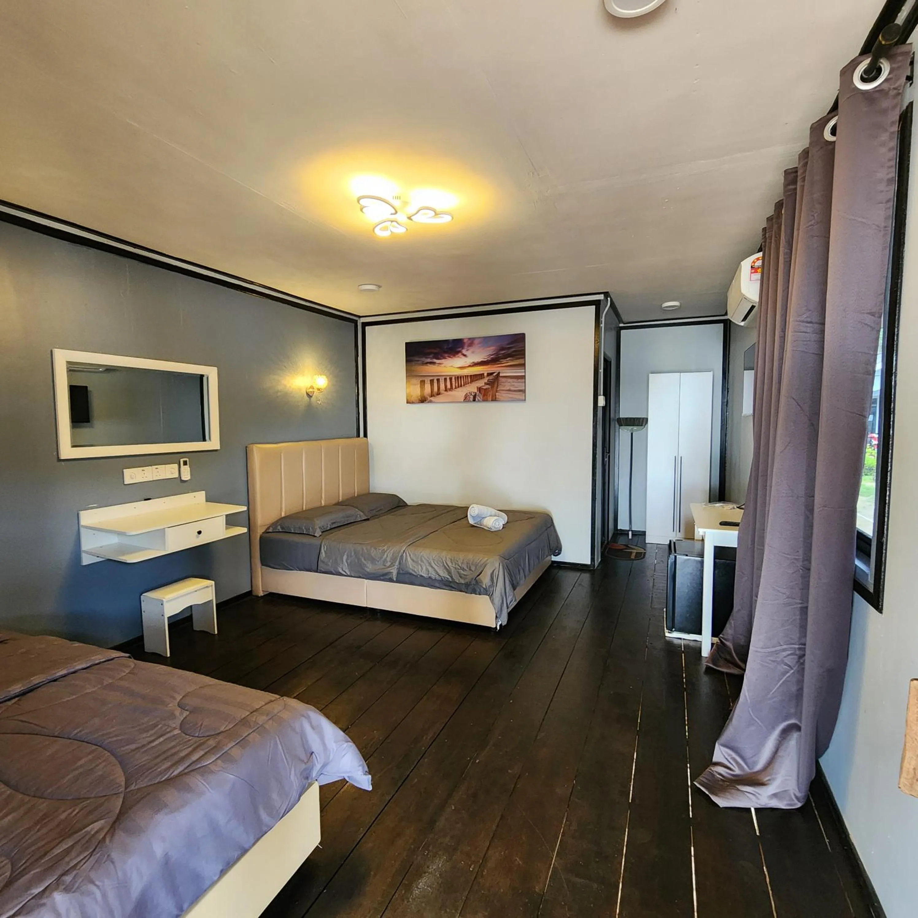 TV and multimedia, Bed in Permai Chalet Tioman