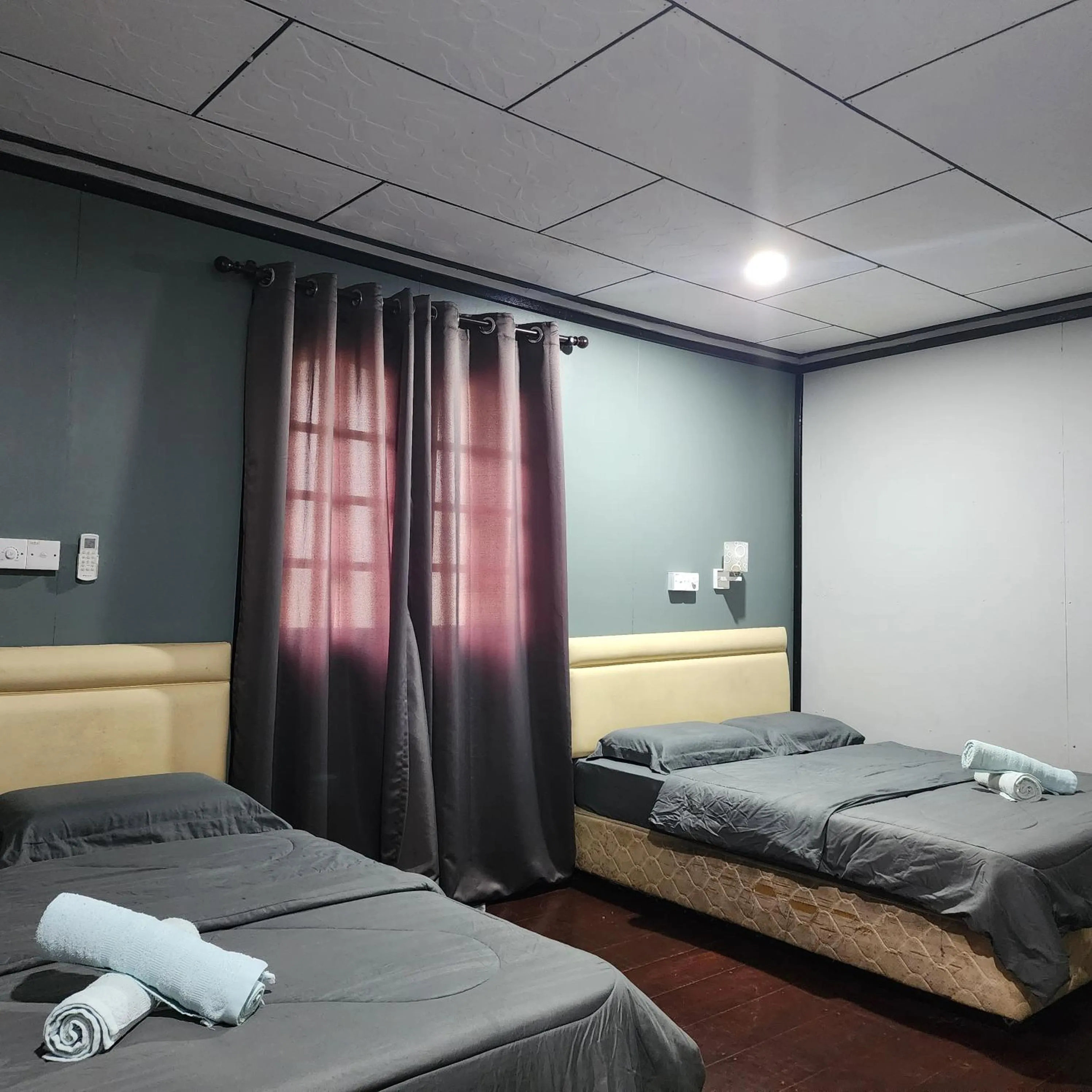 Bed in Permai Chalet Tioman