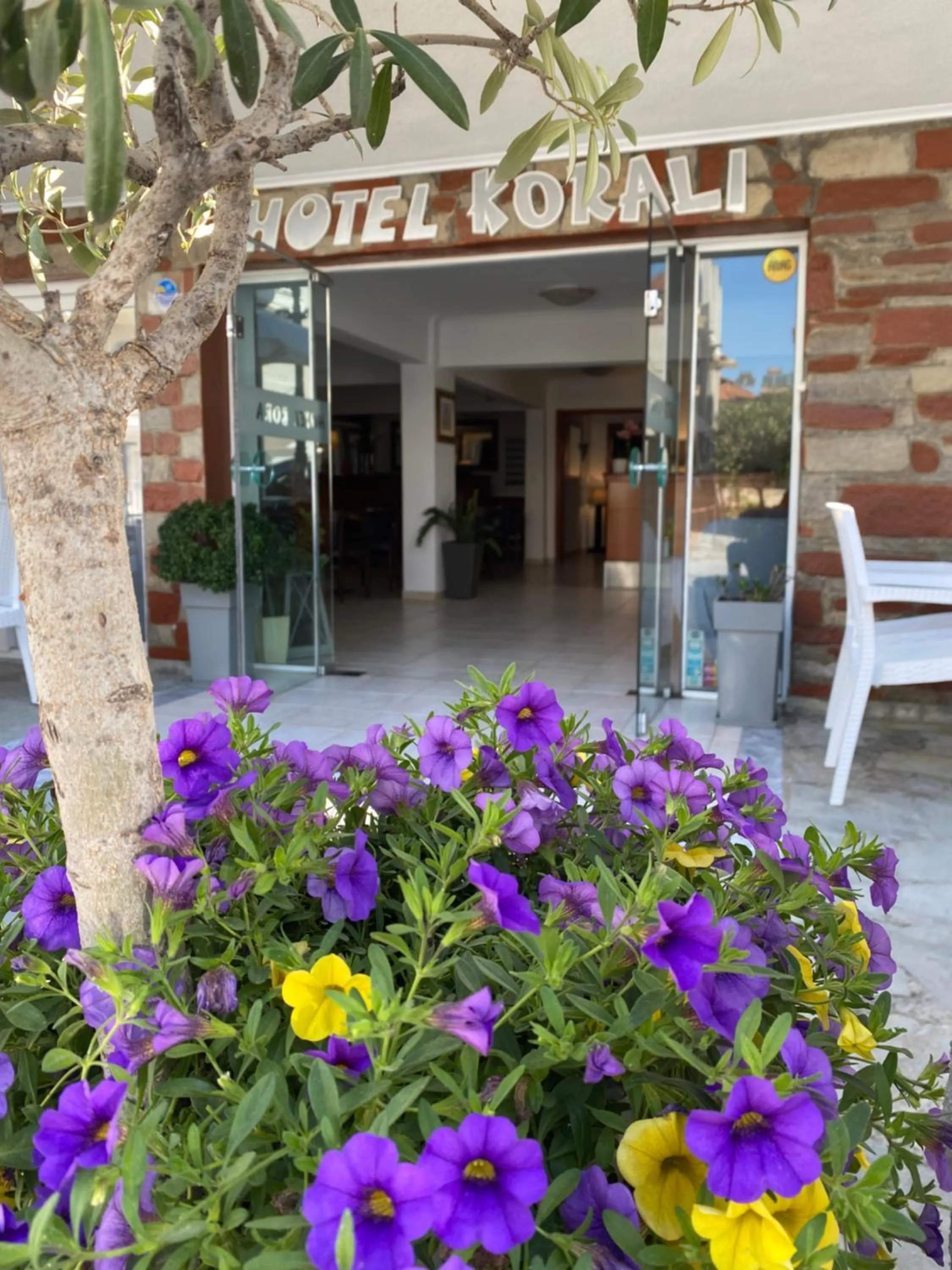 Korali Hotel