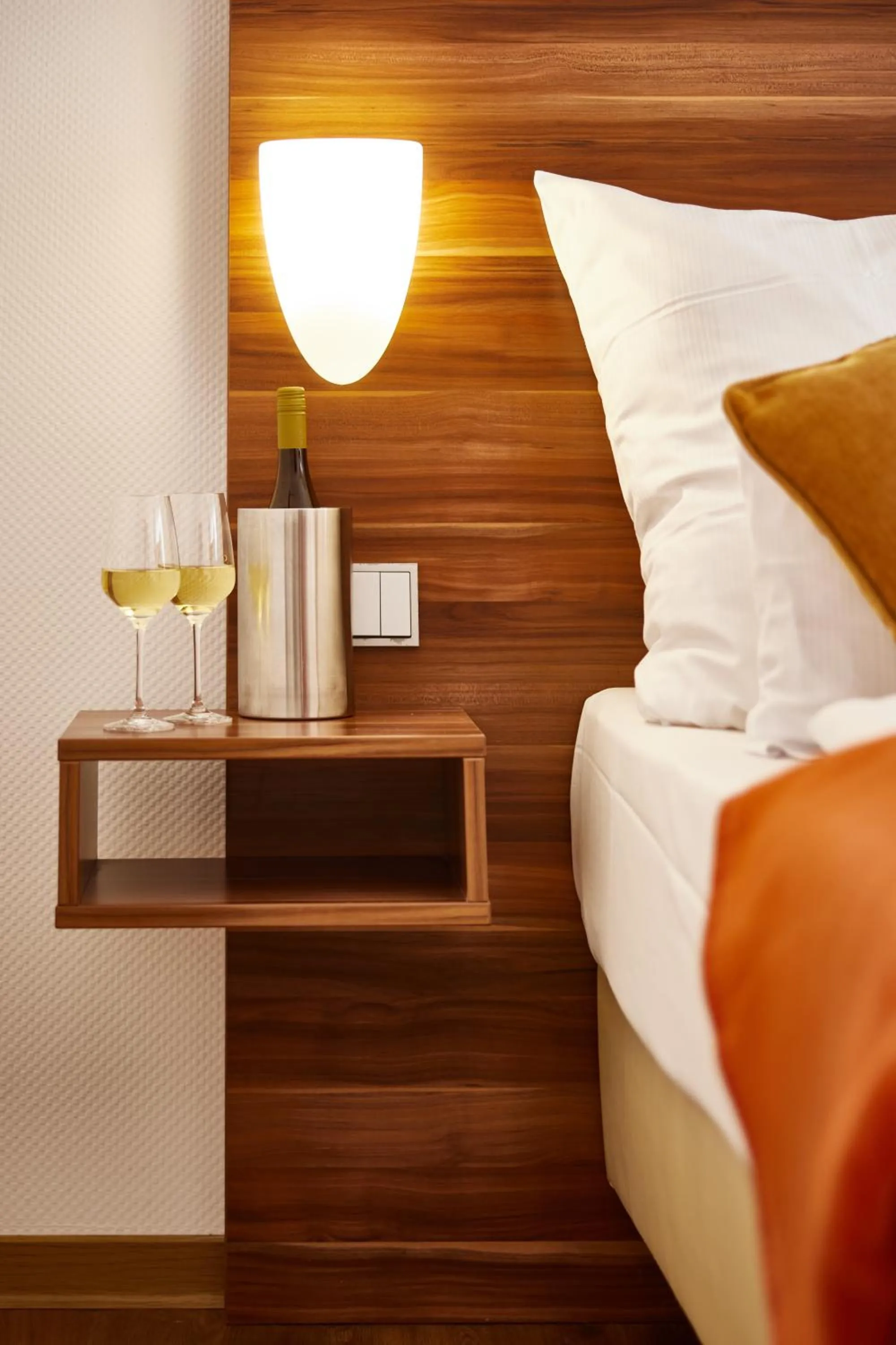 Bed in ante porta DAS STADTHOTEL