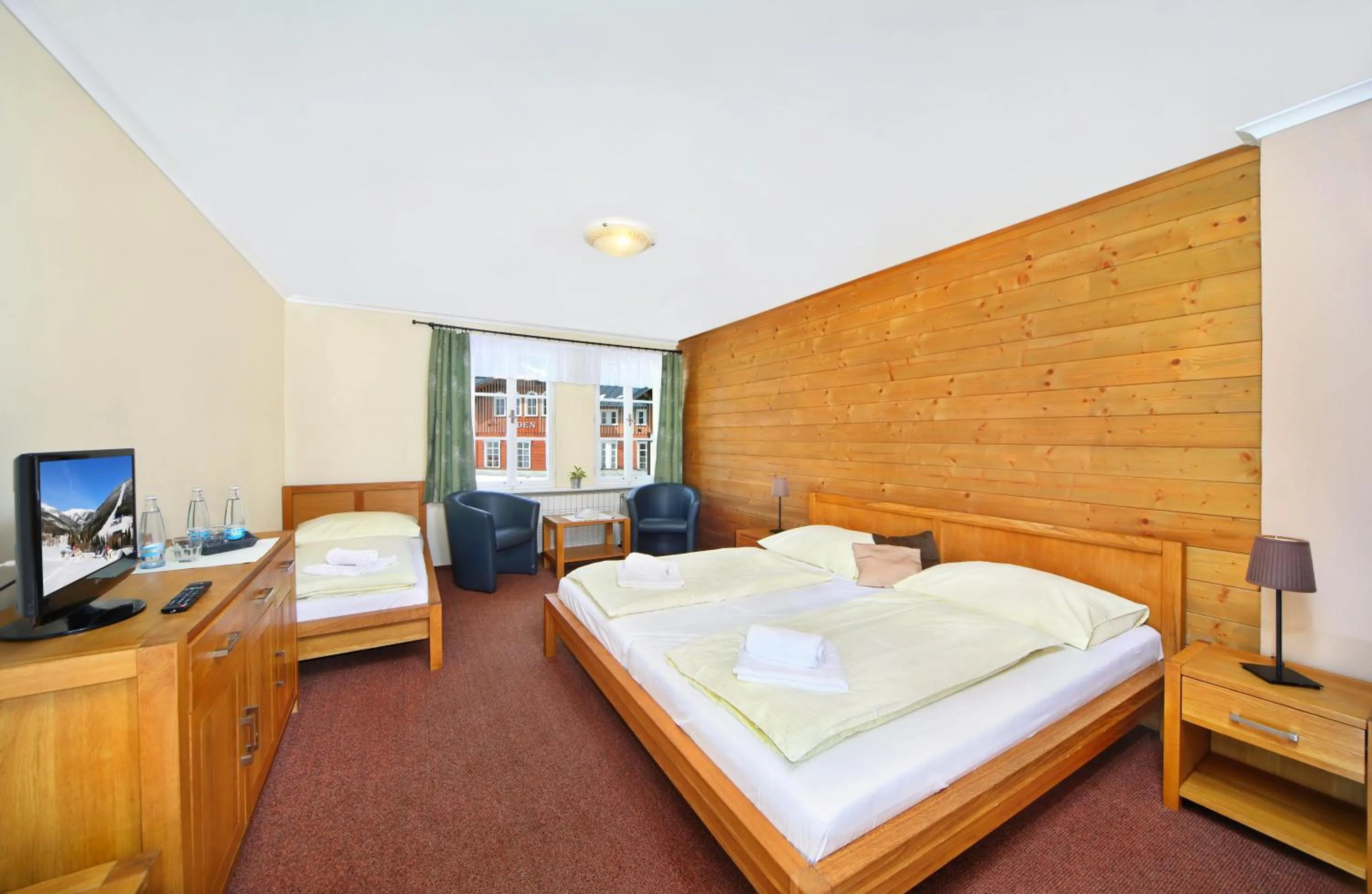 Bedroom, Bed in Hotel Erika