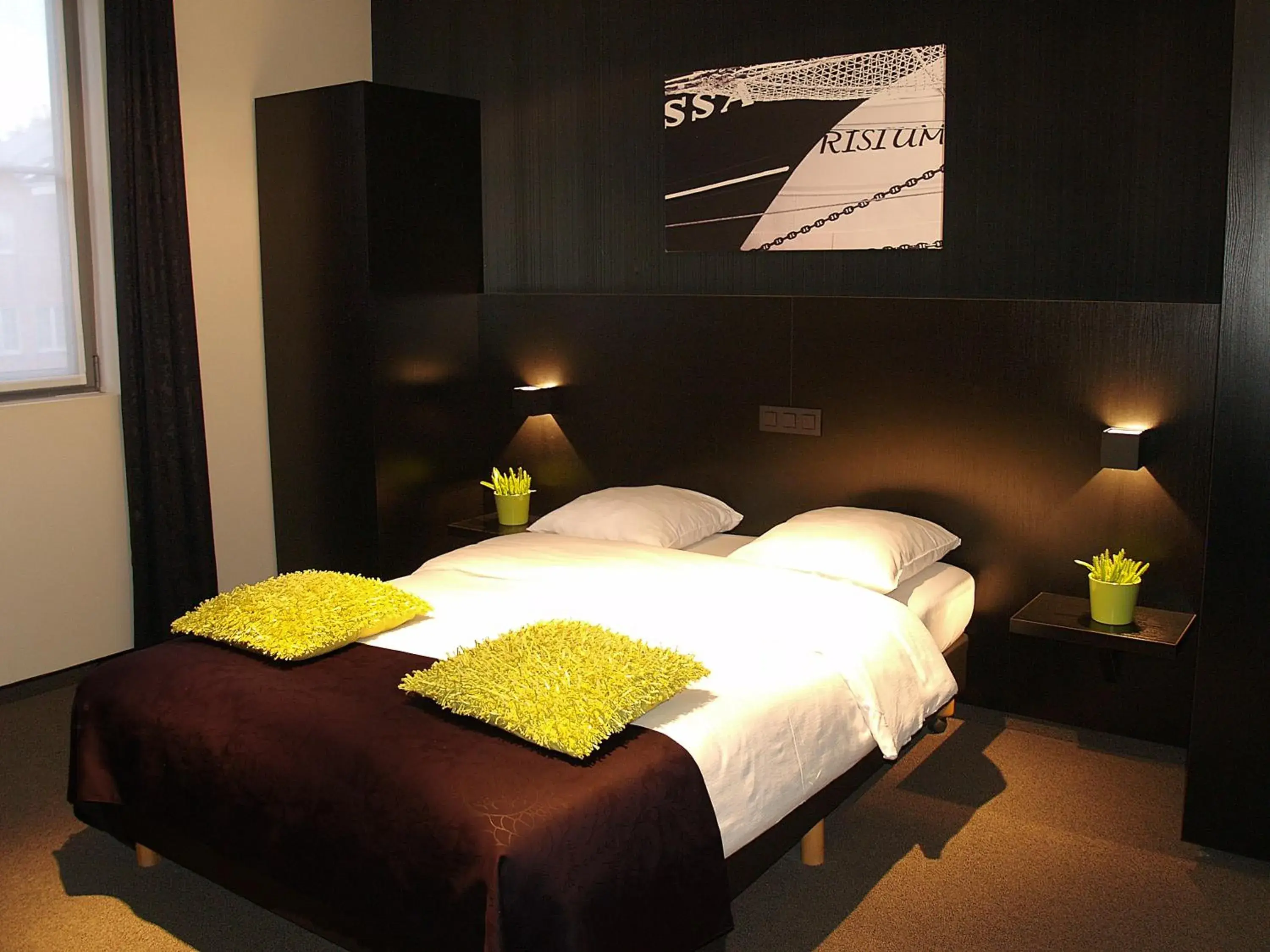 Double Room in Hotel Florent Double Room in Hotel Florent