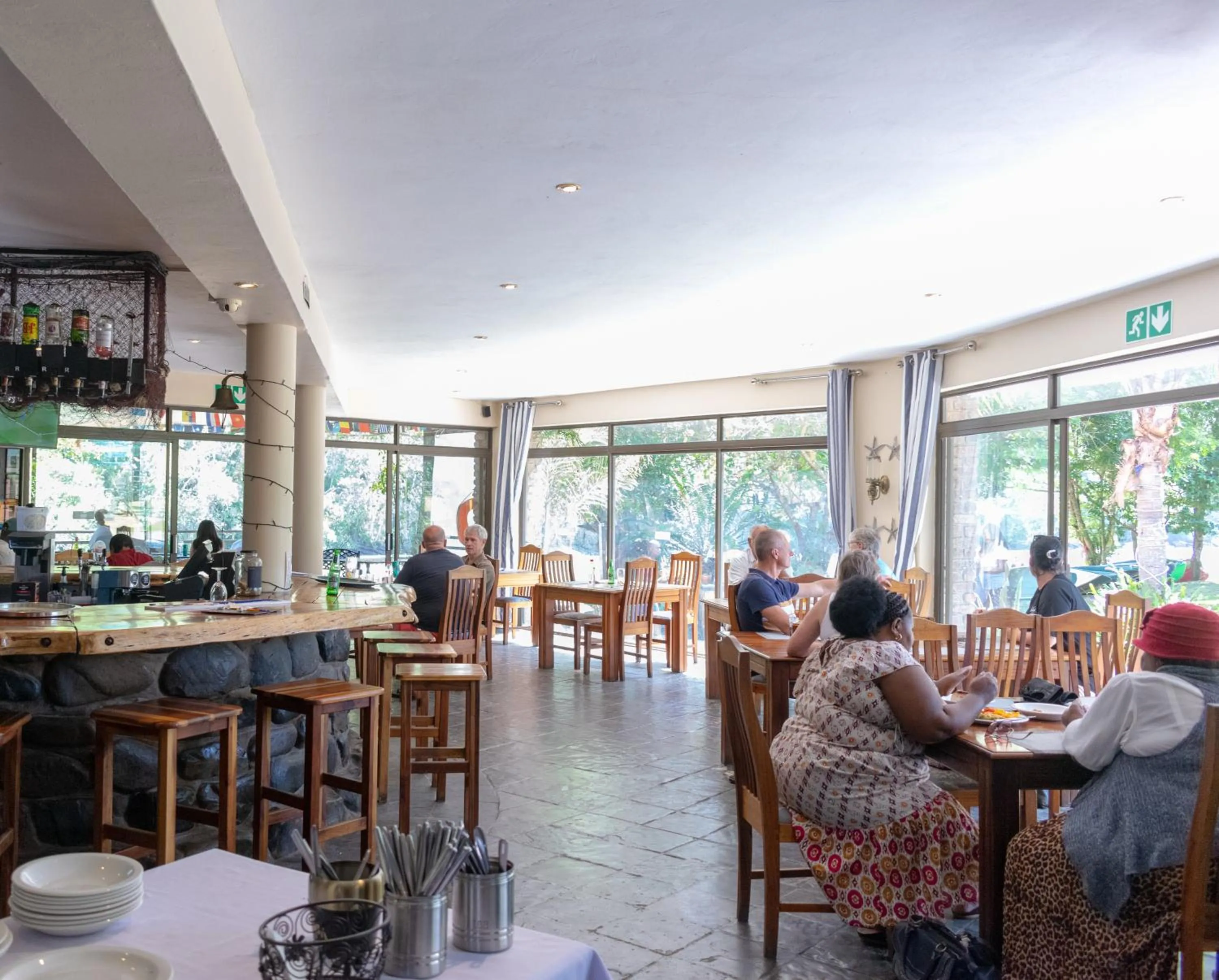 Restaurant/places to eat in Areena Riverside Resort